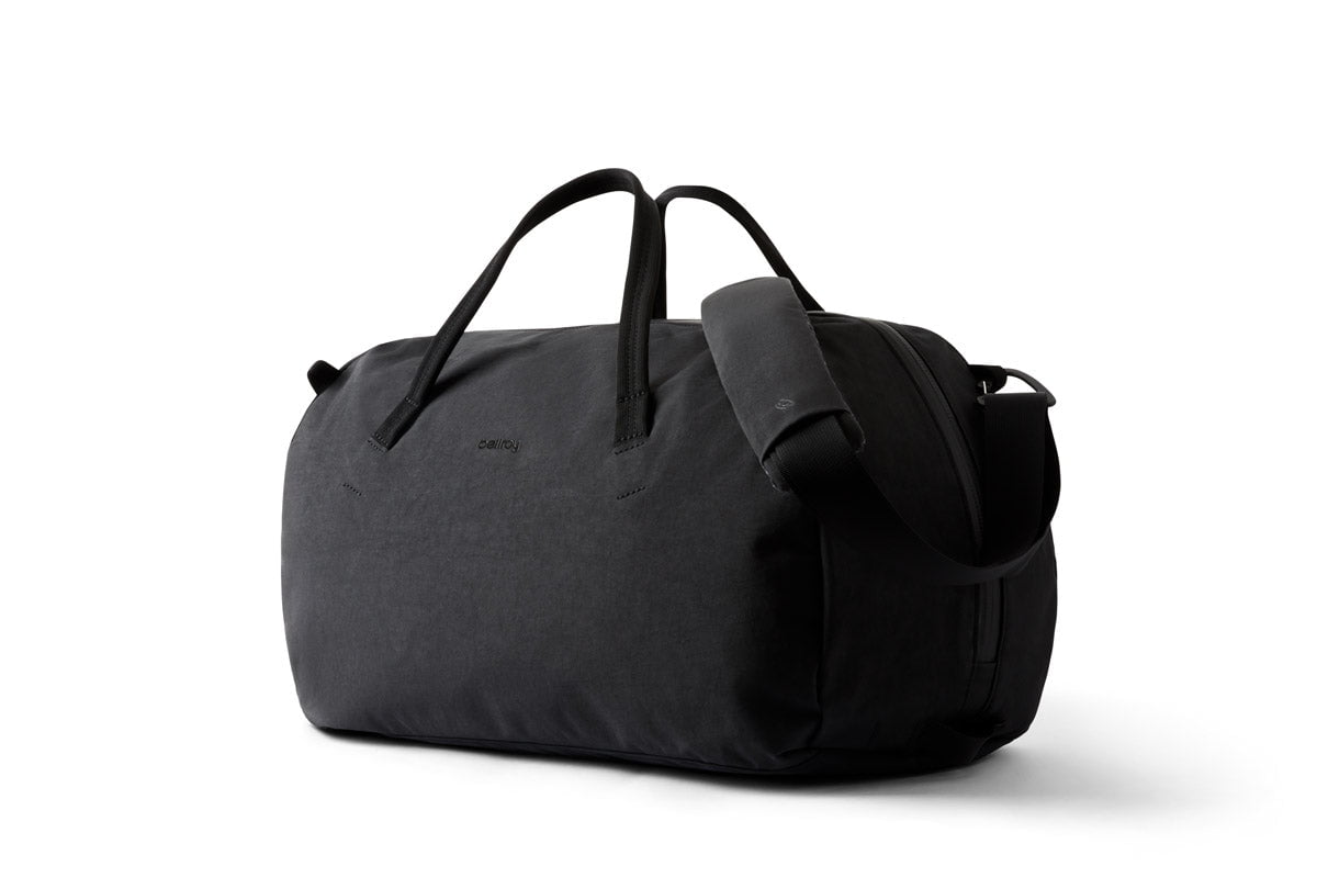 Bellroy Venture Duffel 40L - Premium Waterproof Travel Duffel Bag for Men & Women - Perfect for Gym, Weekend Trips & Outdoor Adventures