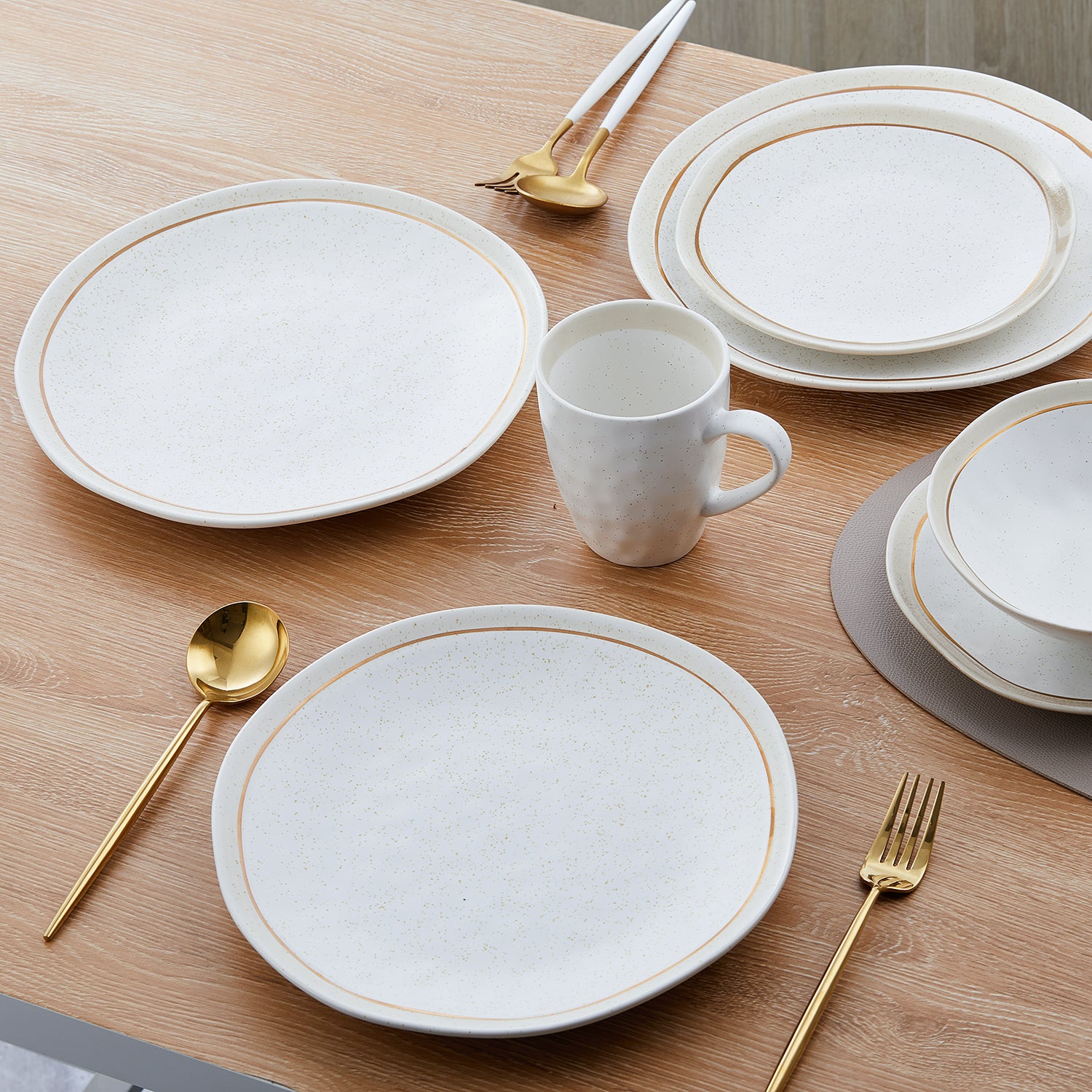 Premium Clara Porcelain Dinnerware Set - 16-Piece Elegant White Dinner Plates, Bowls & Mugs - Perfect for Formal Dining, Wedding Registry & Holiday Entertaining