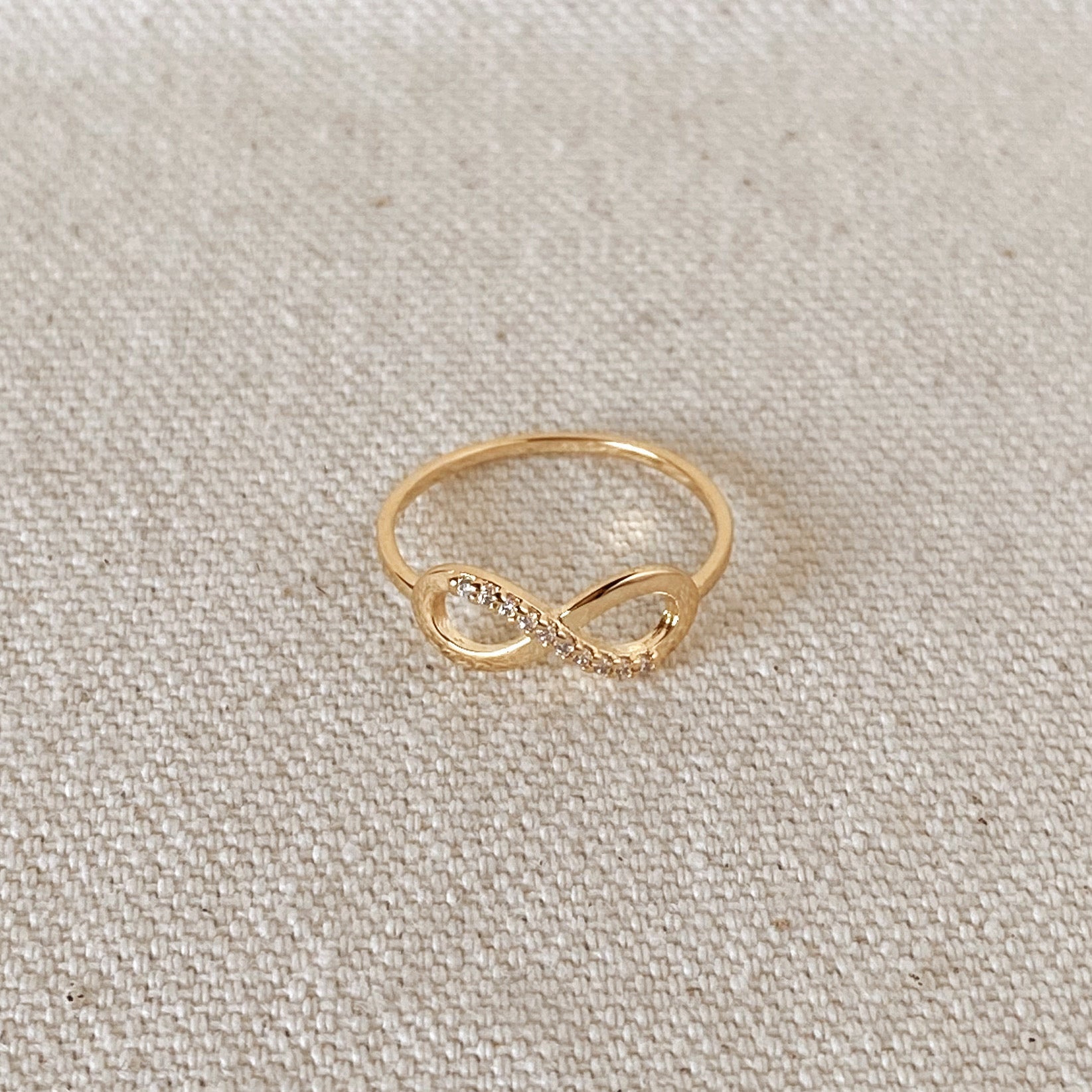 18K Gold Filled Infinity Dainty Ring for Women - Elegant Stackable Minimalist Jewelry Gift for Her - Perfect for Anniversary, Wedding, Valentine's Day & Everyday Wear