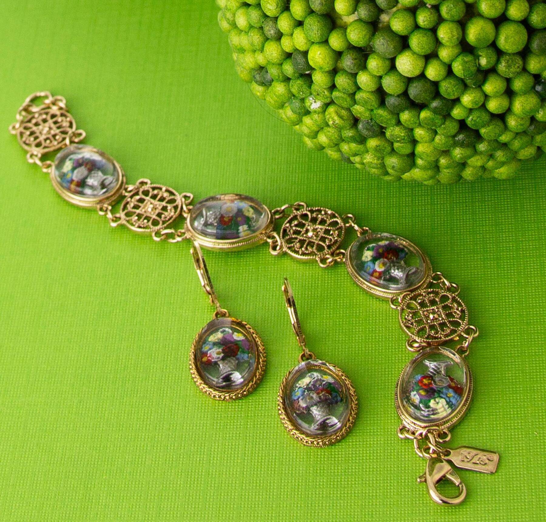 Vintage 1928 Jewelry Meso Round Intricate Filigree & Mixed Flower Bouquet German Glass Link Bracelet - Perfect for Weddings, Parties & Special Occasions