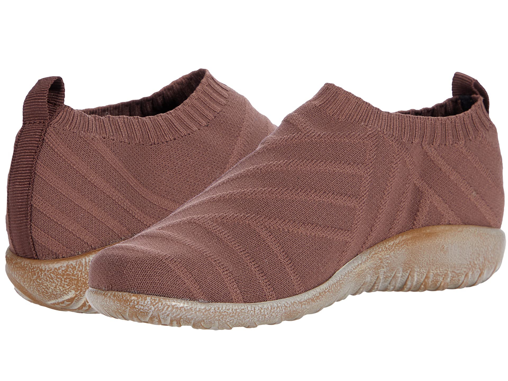 NAOT Women's Okahu Comfortable Walking Shoes - Lightweight & Supportive for All-Day Wear - Perfect for Travel, Work, and Casual Outings