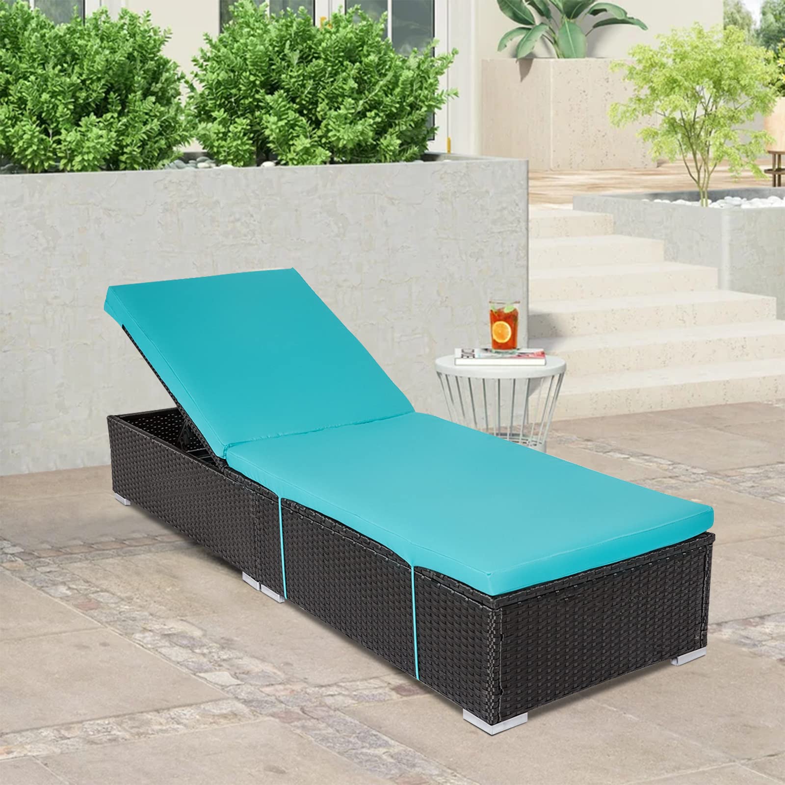 Adjustable 5-Position Wicker Chaise Lounge with Cushion - Outdoor Patio Poolside Lounge Chair for Backyard, Porch & Garden Relaxation | Perfect for Sunbathing, Poolside Lounging & Outdoor Leisure