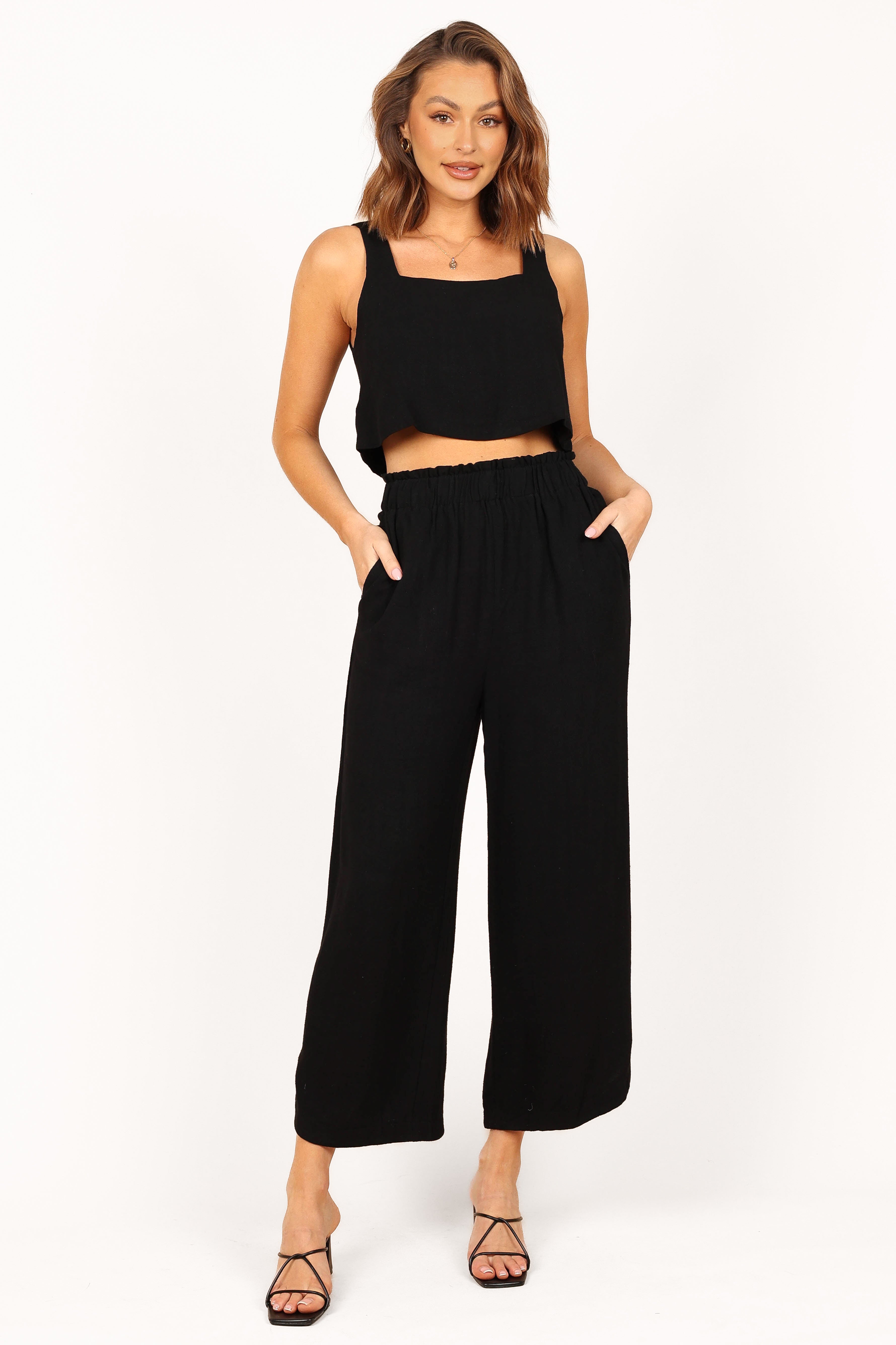 Eleanor Cropped Top Women's Fashion Black Short Sleeve Shirt - Perfect for Summer Outfits, Casual Wear & Street Style