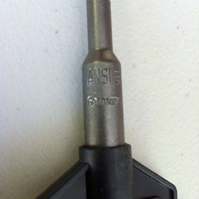 Bosch HC2042 1/4