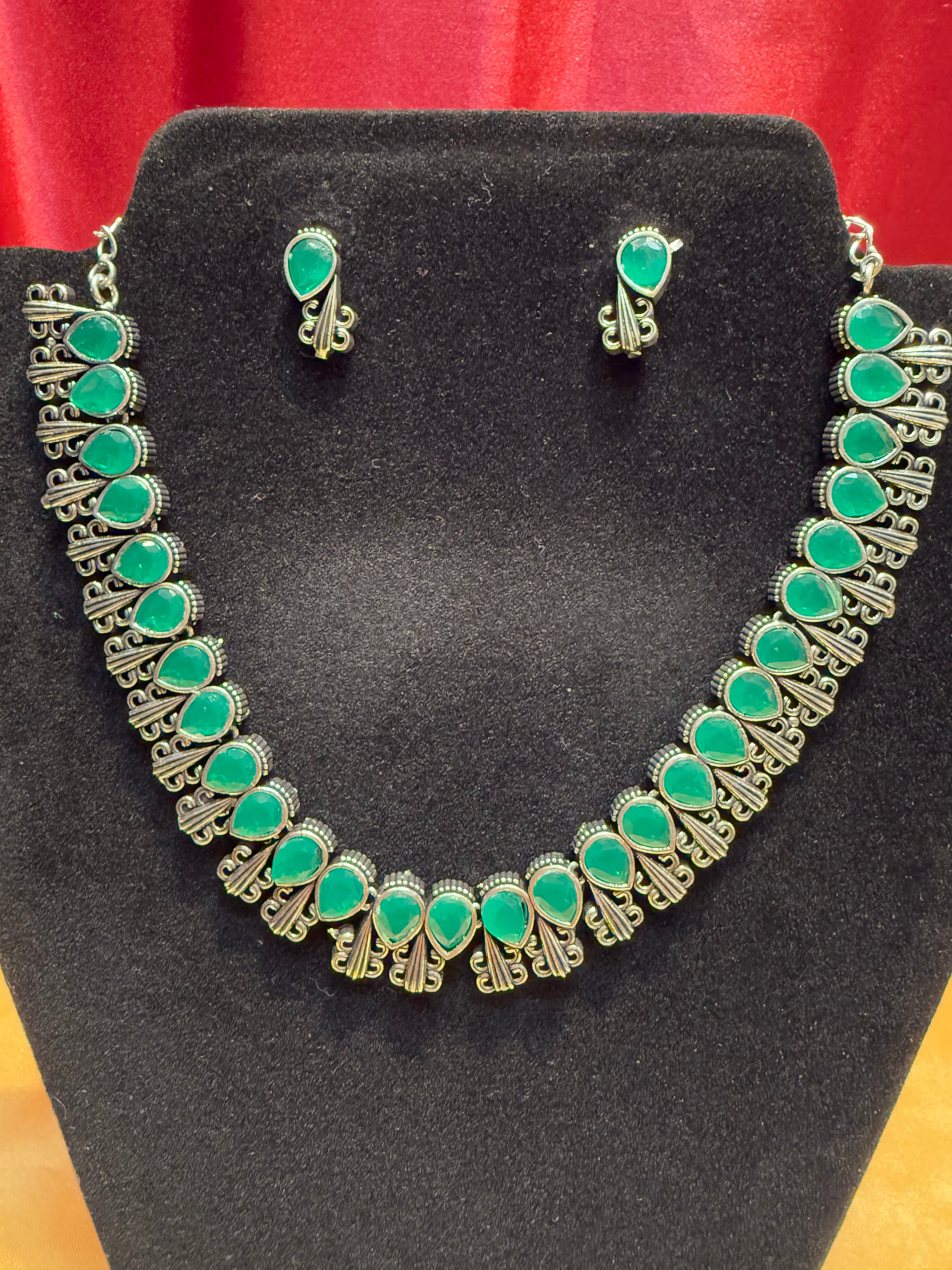 Exquisite Oxidized Emerald Green Necklace and Earrings Set | Elegant Jewelry for Women | Perfect for Parties, Weddings & Special Occasions