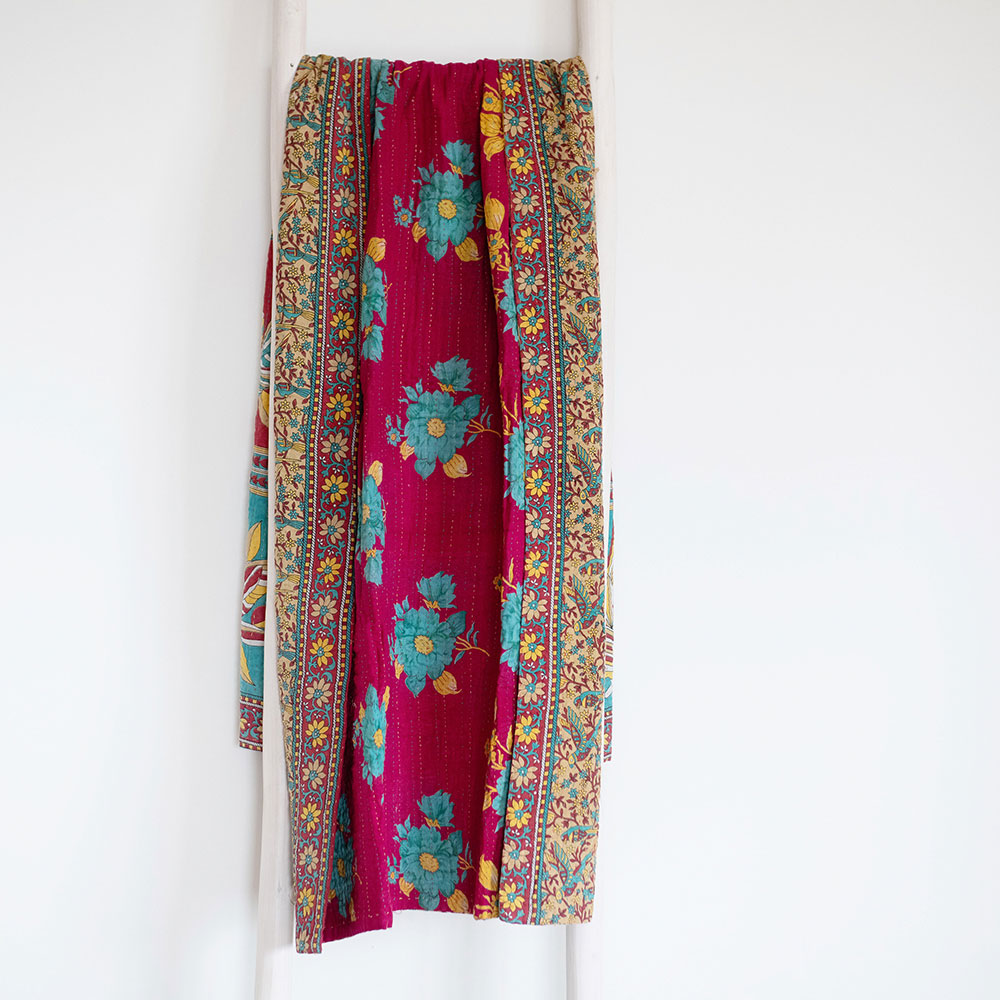 Handmade Kantha Quilt KT7121 - Unique Boho Chic Bedspread for Cozy Home Decor | Perfect for Bohemian Bedroom, Living Room & Guest Room