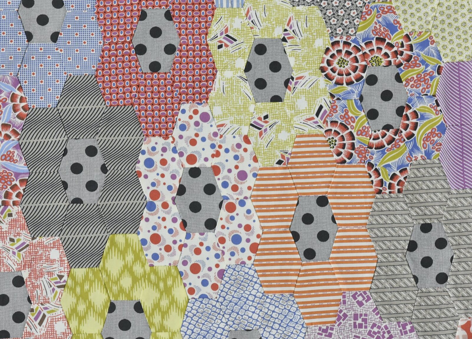 Jen Kingwell Postcard Project #16 Quilt Kit - DIY Quilting Supplies for Beginners & Experts | Perfect for Home Decor & Handmade Gifts