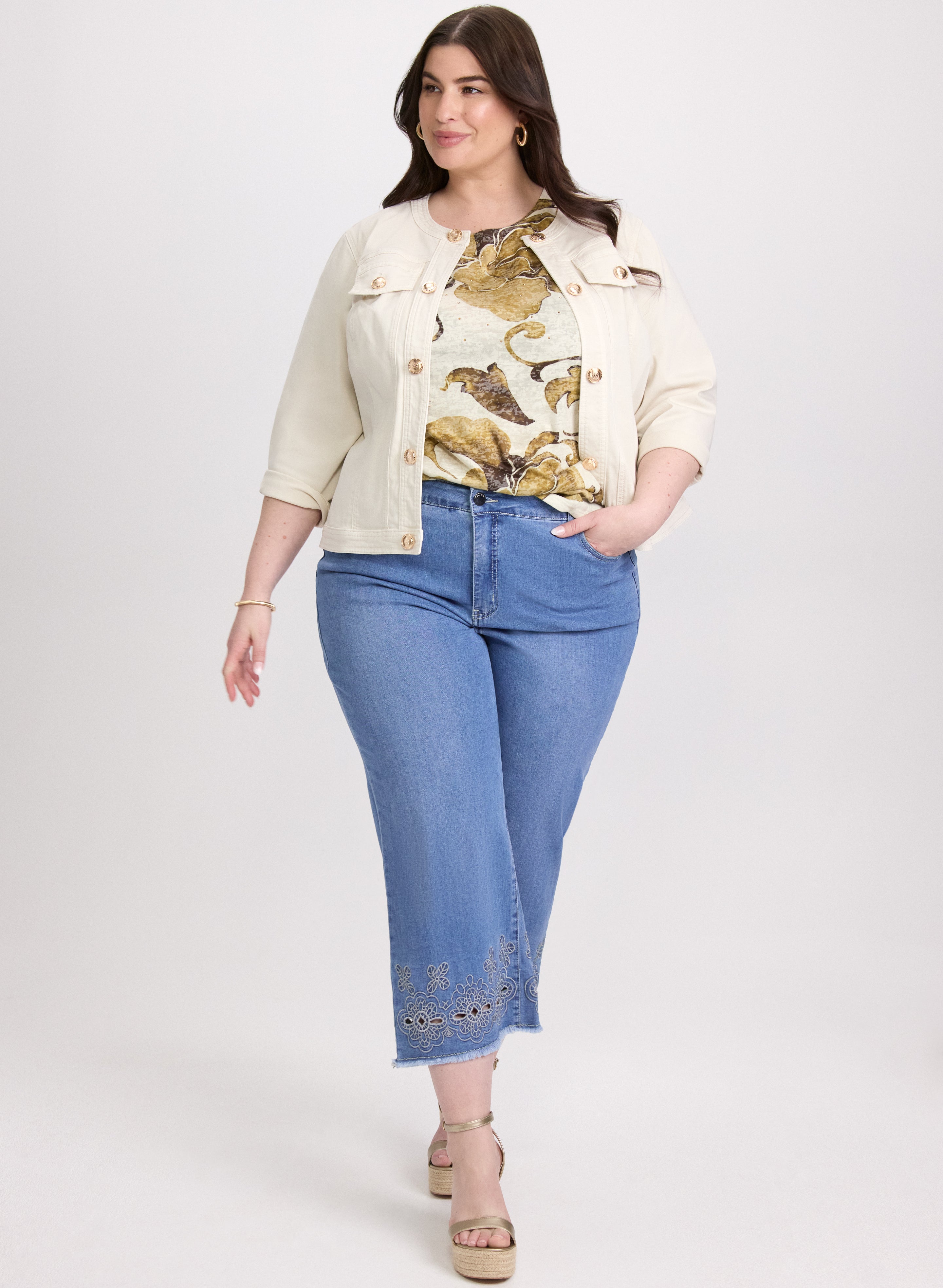Stylish 3/4 Sleeve Denim Jacket with Embroidered Details & Matching Jeans Set - Perfect for Casual Outings, Streetwear Fashion and Spring/Summer Wardrobe