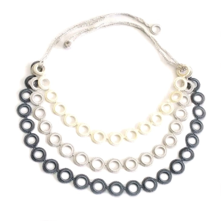 Elegant Gray Circle Necklace for Women - Minimalist Boho Jewelry for Everyday Wear & Special Occasions