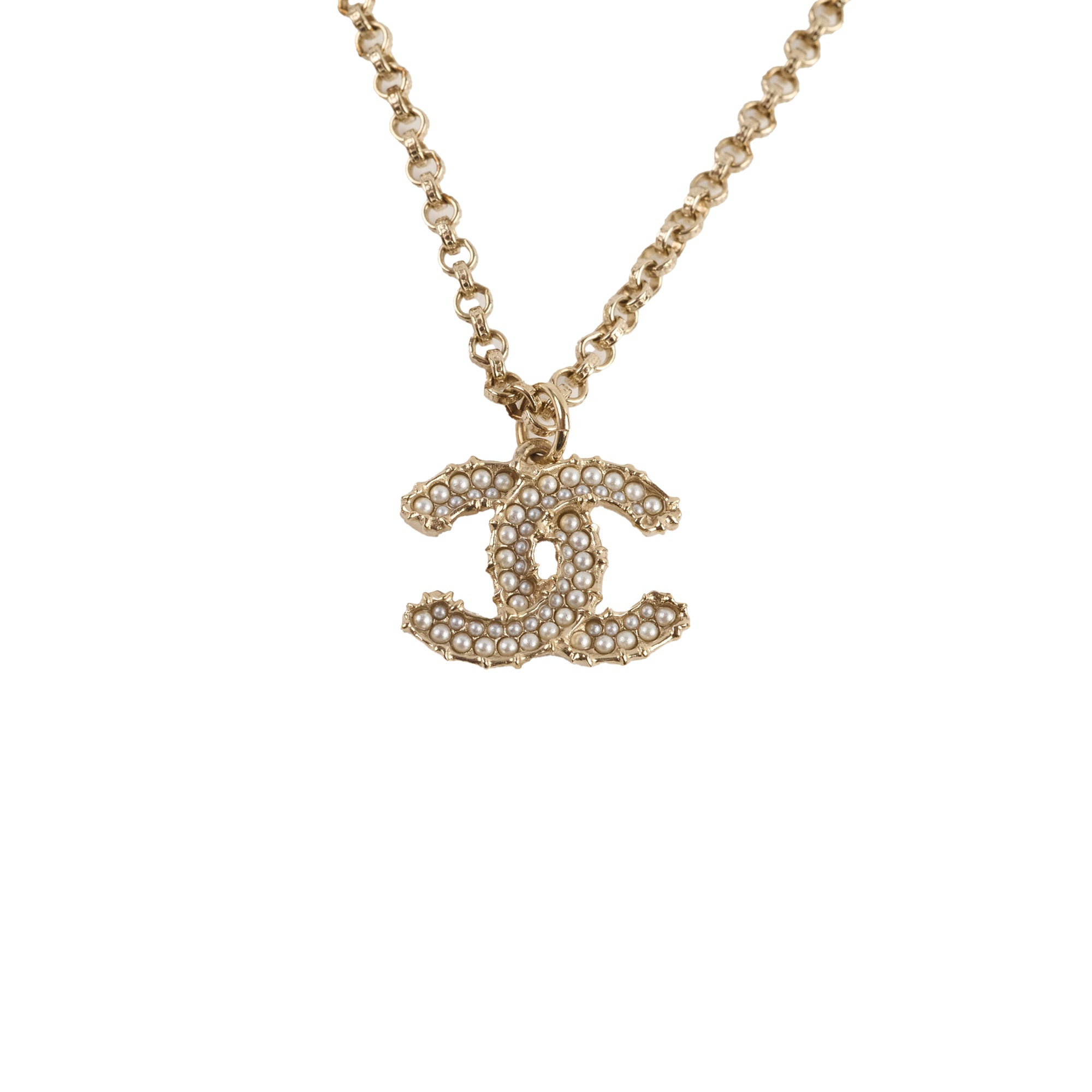 Chanel CC Logo Pearl Necklace - Luxury Fashion Jewelry for Women, Perfect for Parties, Weddings & Special Occasions