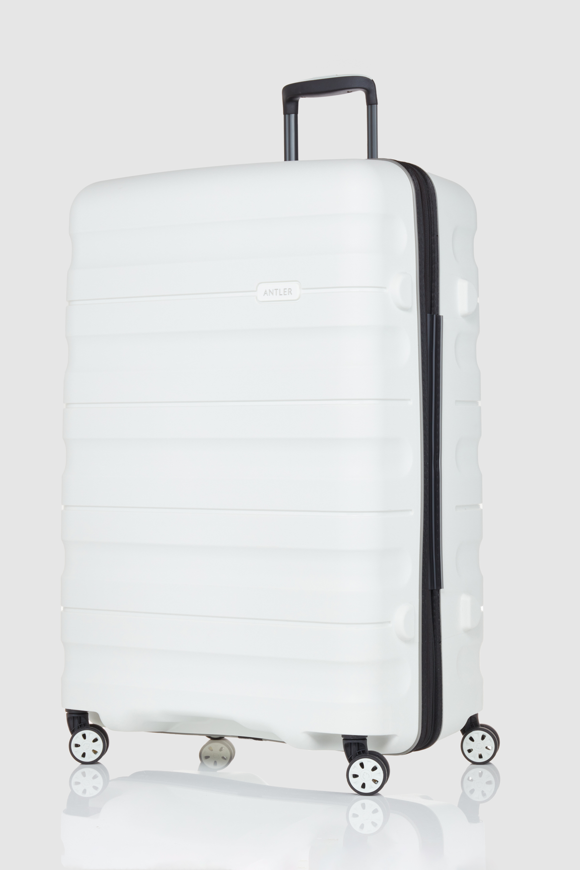 Lincoln Check In 80cm Suitcase - Lightweight Expandable Luggage with Spinner Wheels for Travel, Business Trips & Vacations
