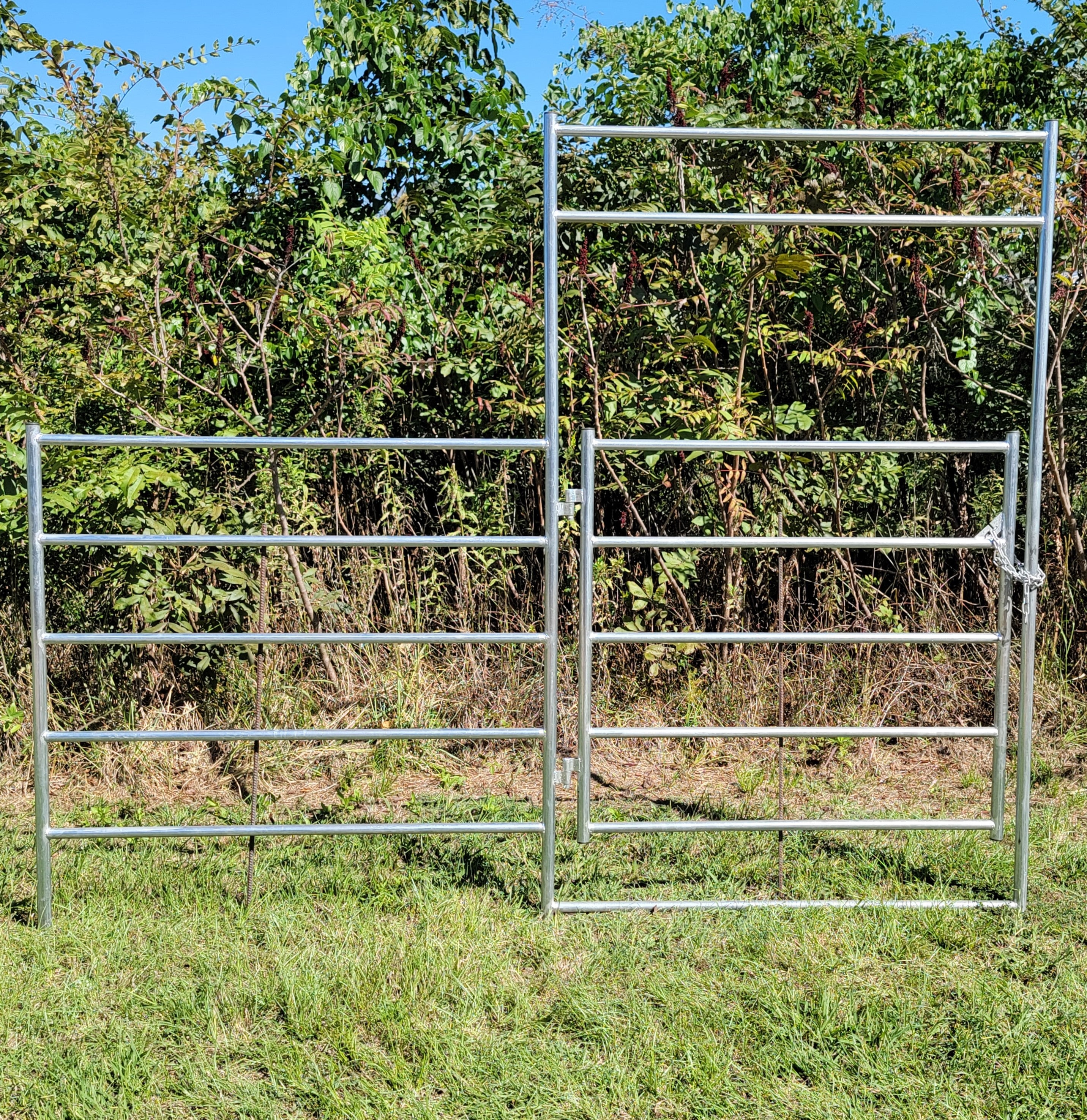10ft x 8ft Galvanized Steel 5-Rail Farm Gate Panel - Heavy Duty Fence Gate for Pastures, Driveways & Property Boundaries
