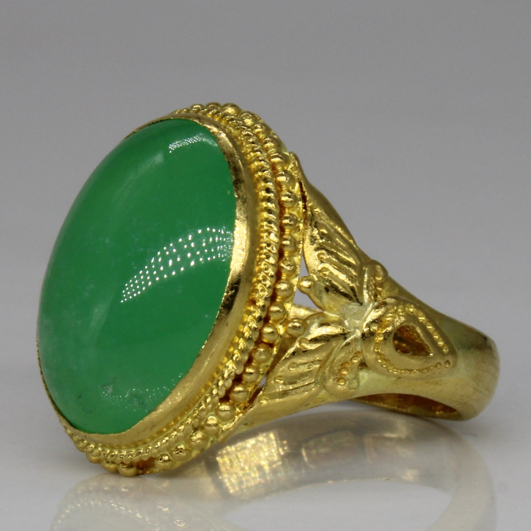 Exquisite 23k Gold Jadeite Cocktail Ring | 3.85 Carat Natural Jade | Size 6 | Perfect for Evening Parties, Weddings & Special Occasions