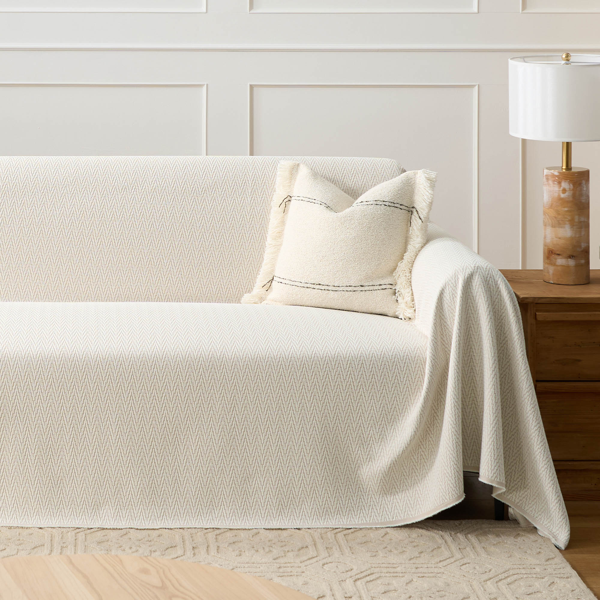 Stylish Minimalist Pet Proof Sofa Cover - Durable & Washable for Dogs & Cats - Perfect for Living Room, Bedroom & Home Decor