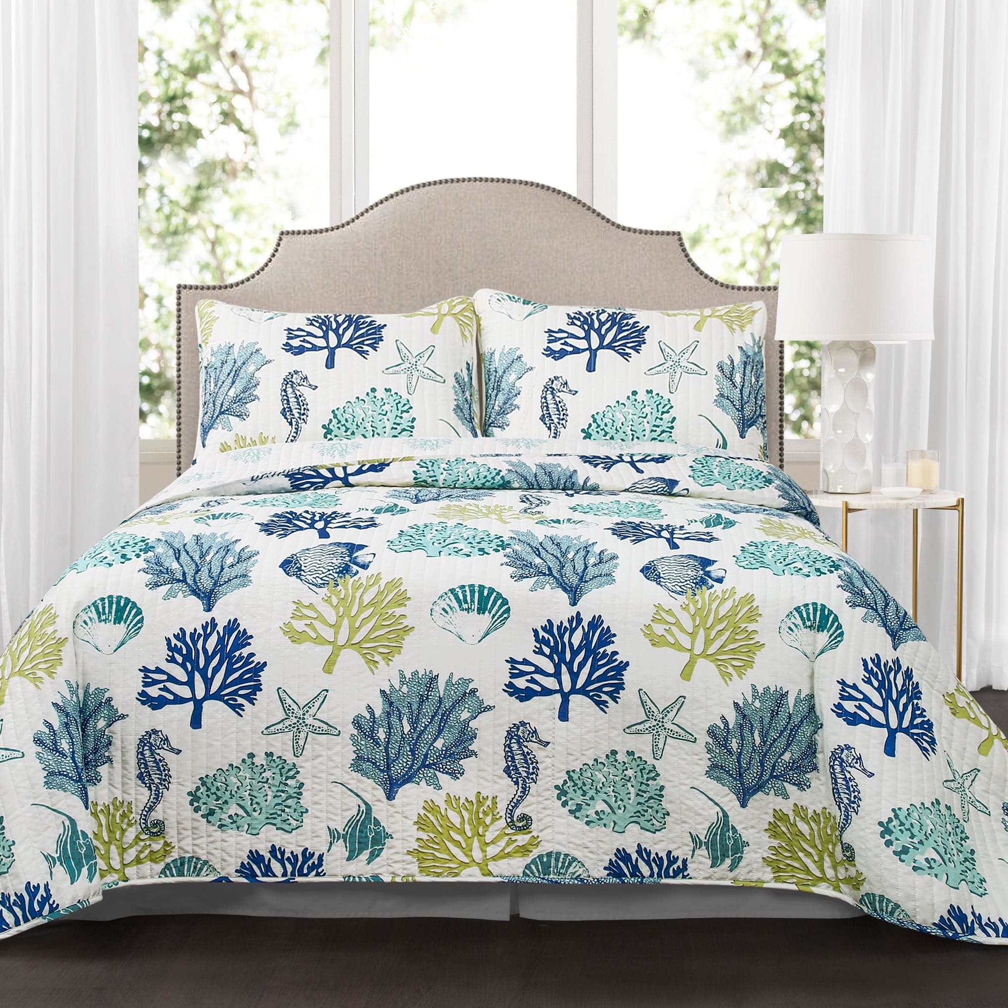 Coastal Reef Quilt 3-Piece Bedding Set | Ocean Theme Comforters for Beach House & Coastal Decor | Perfect for Guest Rooms, Vacation Homes & Nautical Bedrooms