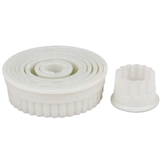 9-Piece Fluted Round Cutter Set for Baking - Stainless Steel Pastry Cutters for Cookies, Pies, and Fondant (Perfect for Holiday Baking & Cake Decorating)