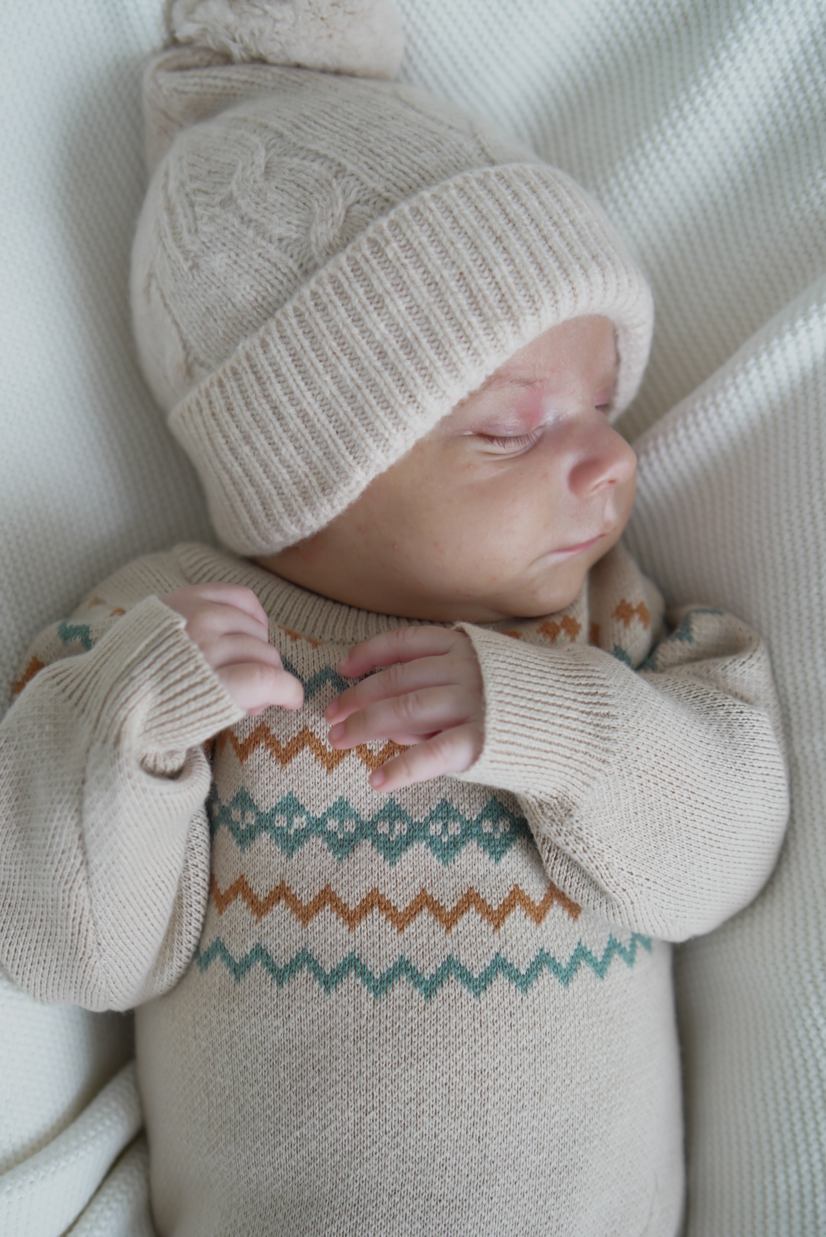 Cozy Après Ski Baby Jumpsuit - Warm Winter Snowsuit for Infants & Toddlers - Perfect for Snow Play, Sledding & Winter Adventures