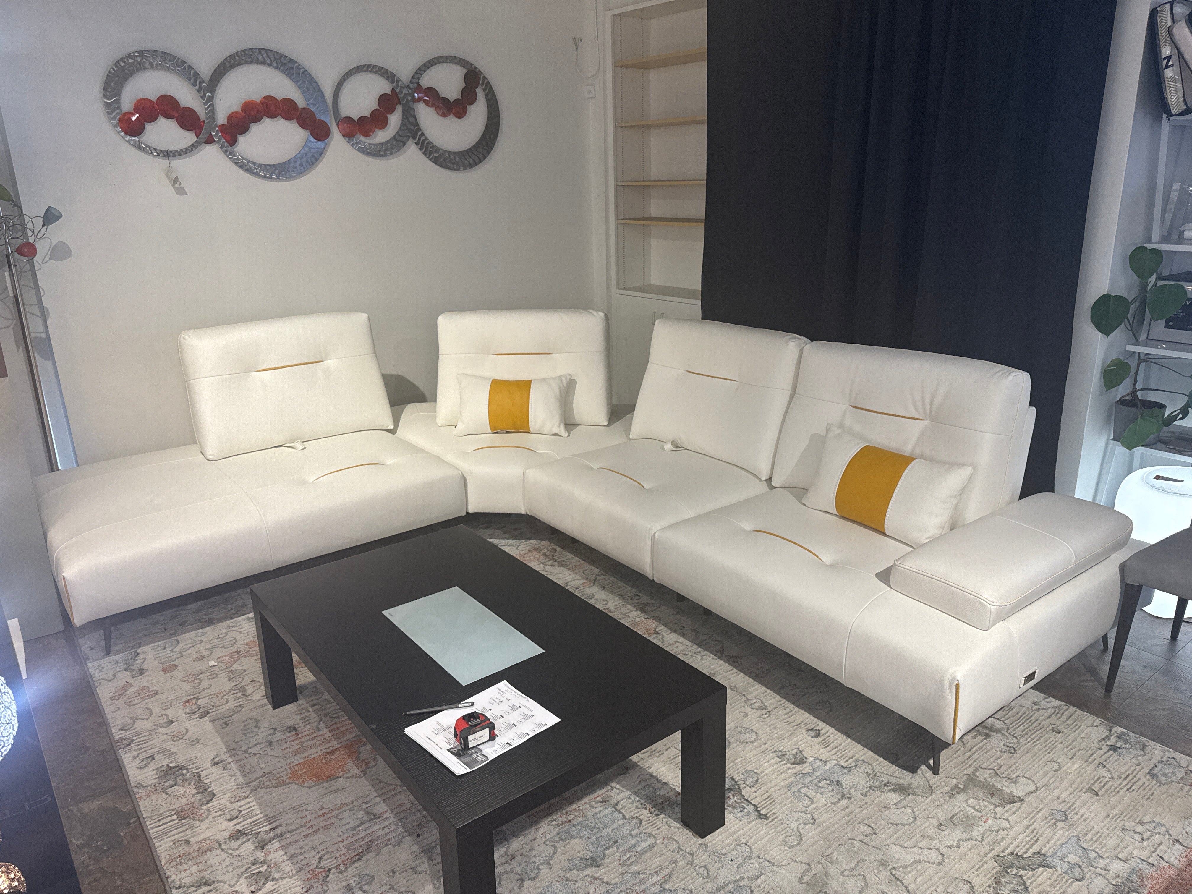 Modern Manhattan Sectional Sofa with Push Back Recliner - Perfect for Living Room, Home Theater & Family Gatherings