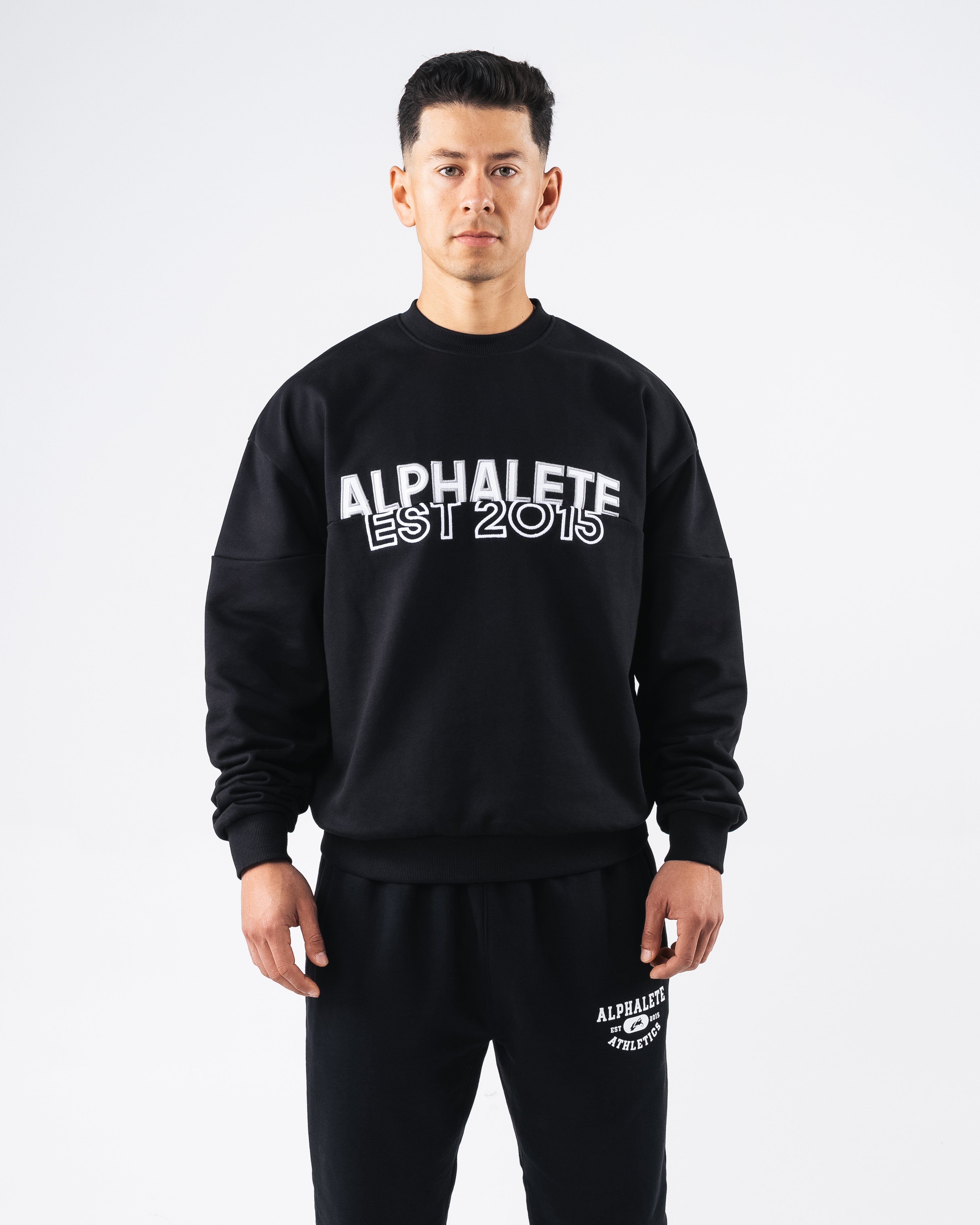 Establishment Split Crewneck Sweatshirt - Black | Men's Casual Pullover for Streetwear & Everyday Comfort