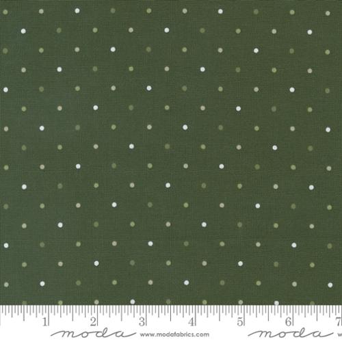 Berry & Pine M5230 20 Magic Dot Forest Scented Candle - Natural Soy Wax Aromatherapy for Home, Office Relaxation & Meditation