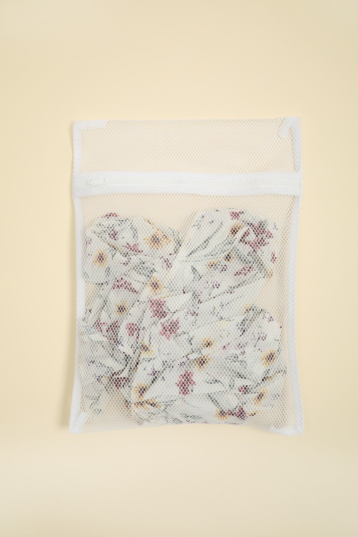 Durable Mesh Laundry Bag with Zipper Closure - White (0215TT) - Perfect for Delicates, Travel & Gym Clothes Organization