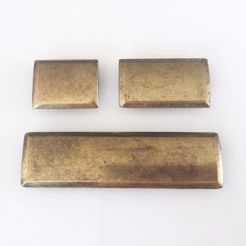 Vintage Aged Brass Rectangular Drawer Pulls - Classic Roman Style Cabinet Handles for Kitchen, Bathroom & Furniture (Set of 10) - Perfect for Home Renovation & DIY Projects
