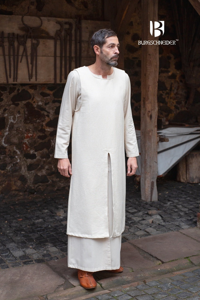 Tabard Thibaud Natural - Premium Quality Cotton Tabard for Medieval Costumes, LARP & Renaissance Fairs | Perfect for Historical Reenactments & Theatrical Performances