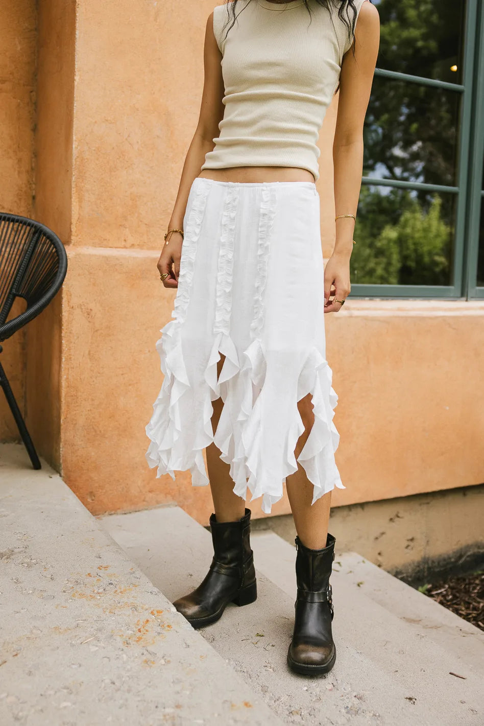 Stylish Arista Ruffled Midi Skirt in White - Women's Flowy Summer Skirt for Casual Outings & Beach Vacations