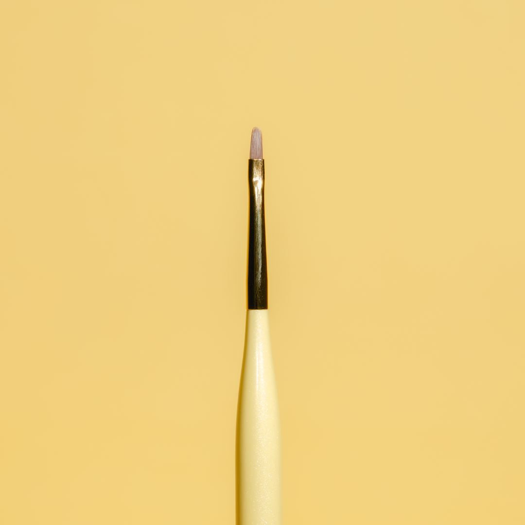 Nail Art Smoosh Brush for Gel Polish - Perfect for DIY Nail Designs & Ombre Effects at Home or Salon