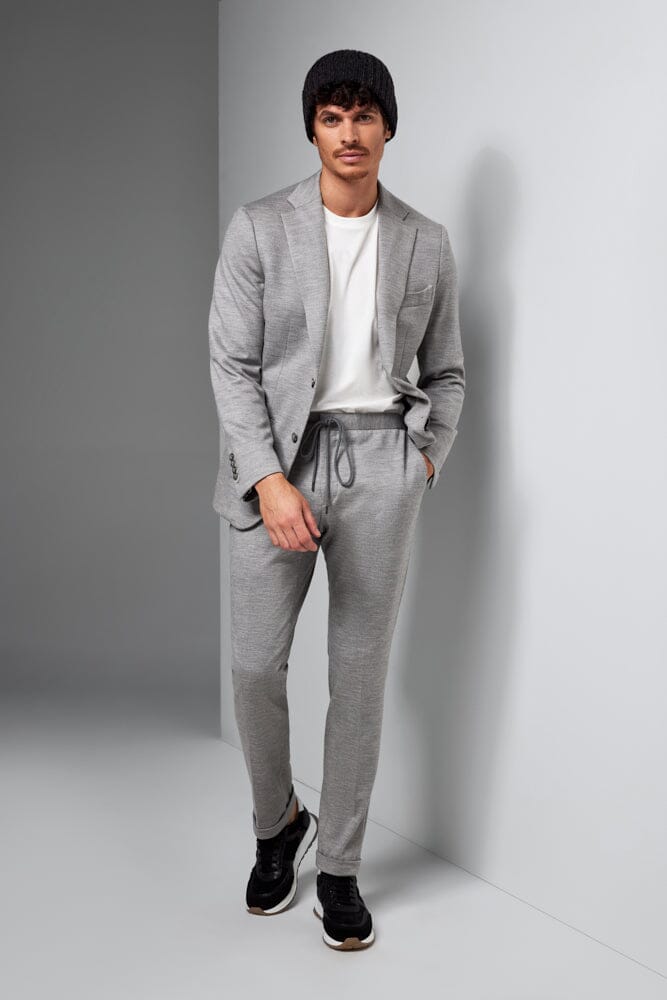 Liam Bailey Premium Wool Jersey Suit in Light Gray - Perfect for Business Meetings, Weddings & Formal Events