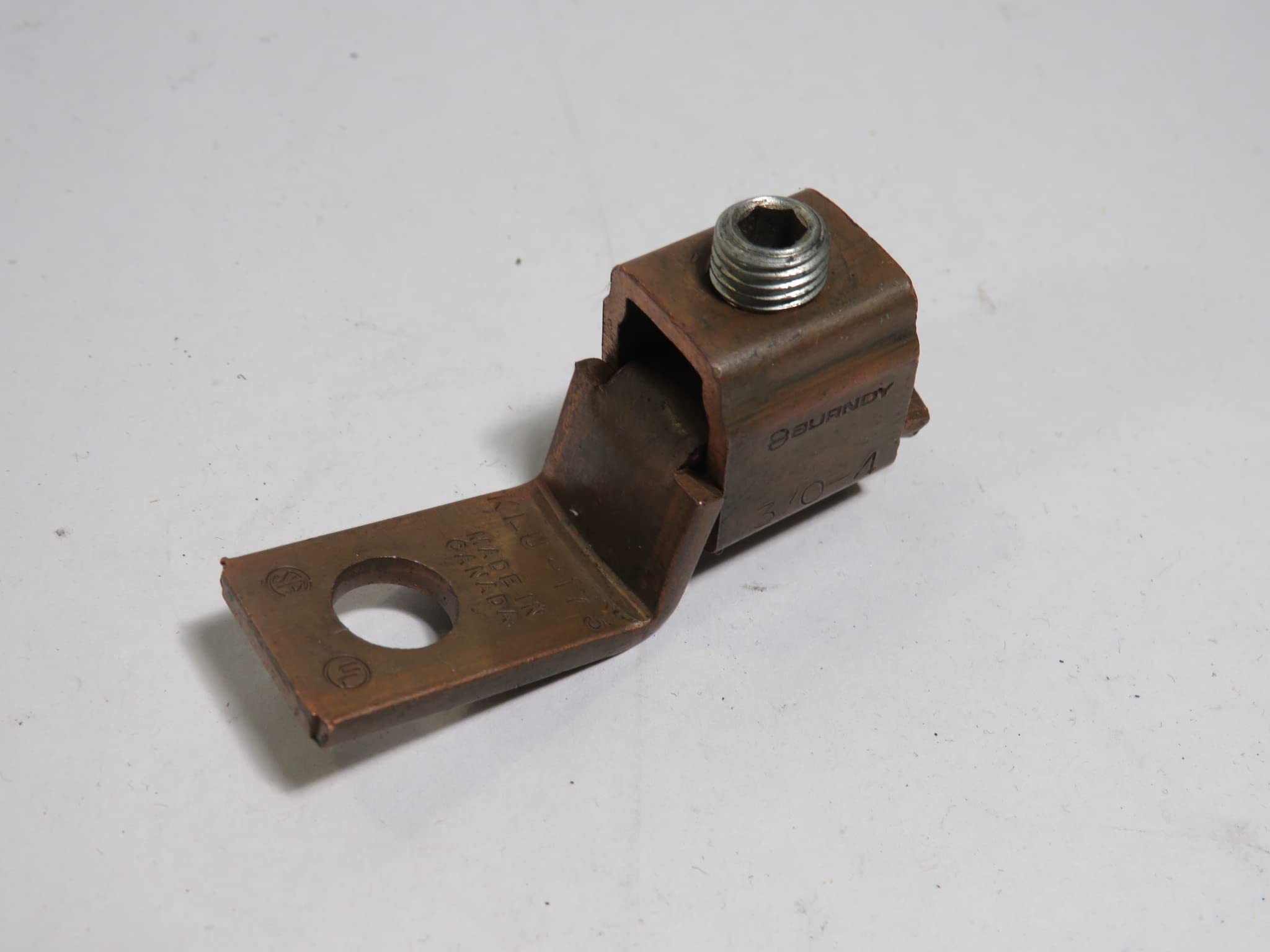 BURNDY KLU175 3/8 Inch Stud Hex Socket Connector for 4 STR - 3/0 STR Copper Wire - Electrical Wiring, Panel Connections & Industrial Applications