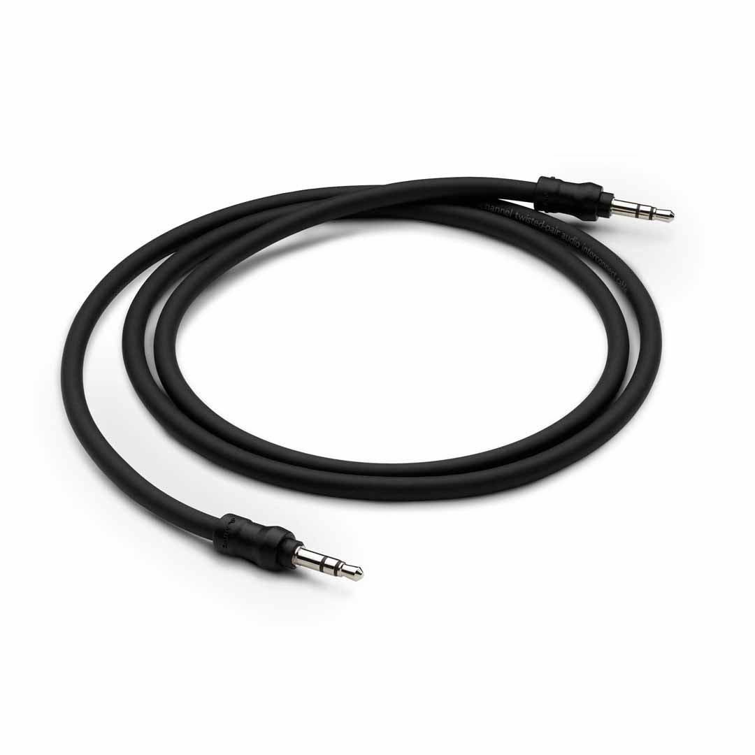 JL Audio XC MINIAIC2 6 - 2 Channel 6ft 3.5mm Mini to Mini Audio Cable - High-Quality Stereo Interconnect for Home Theater, Car Audio & Portable Devices