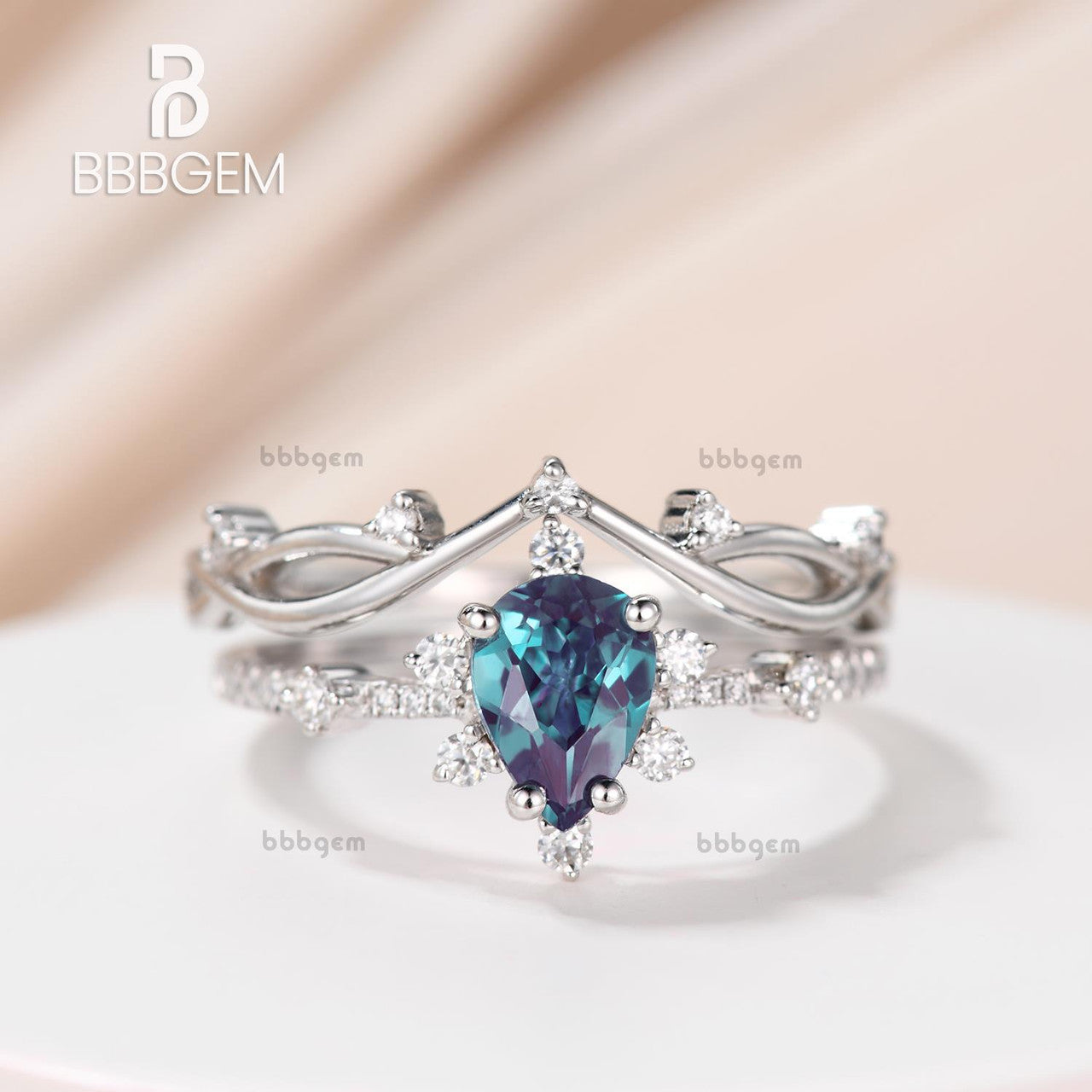 Vintage Art Deco Alexandrite Pear Lab Ring Set for Women - Nature Inspired Branch Vine Leaf Design, Perfect for Engagement, Promise, Wedding & Anniversary Gifts