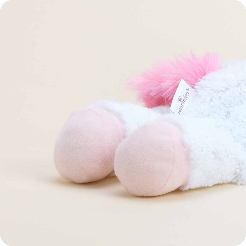 Cozy Unicorn Plush Blanket for Kids & Adults - Soft & Warm Fleece Throw - Perfect for Bedtime, Lounging & Gifts