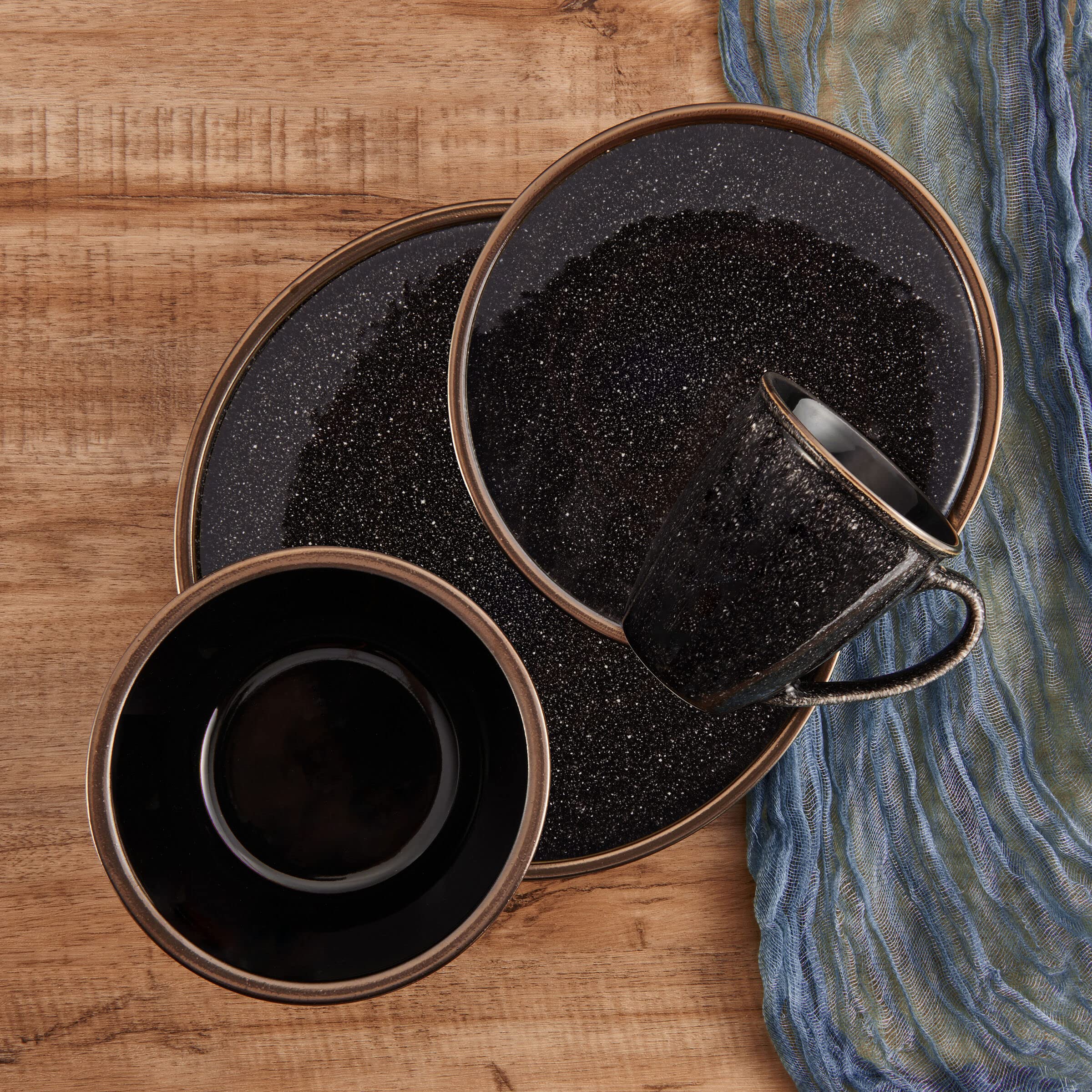 Mikasa Barrett 16-Piece Dinnerware Set - Service for 4 - Elegant Black Tableware for Everyday Dining & Entertaining