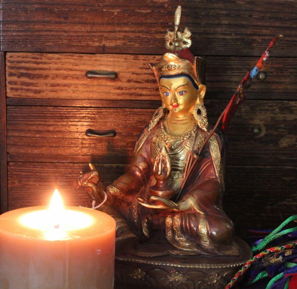 8 Inch Hand Painted Gold Guru Rinpoche Statue - Tibetan Buddhist Meditation Decor for Home Altar & Yoga Studio Spiritual Décor