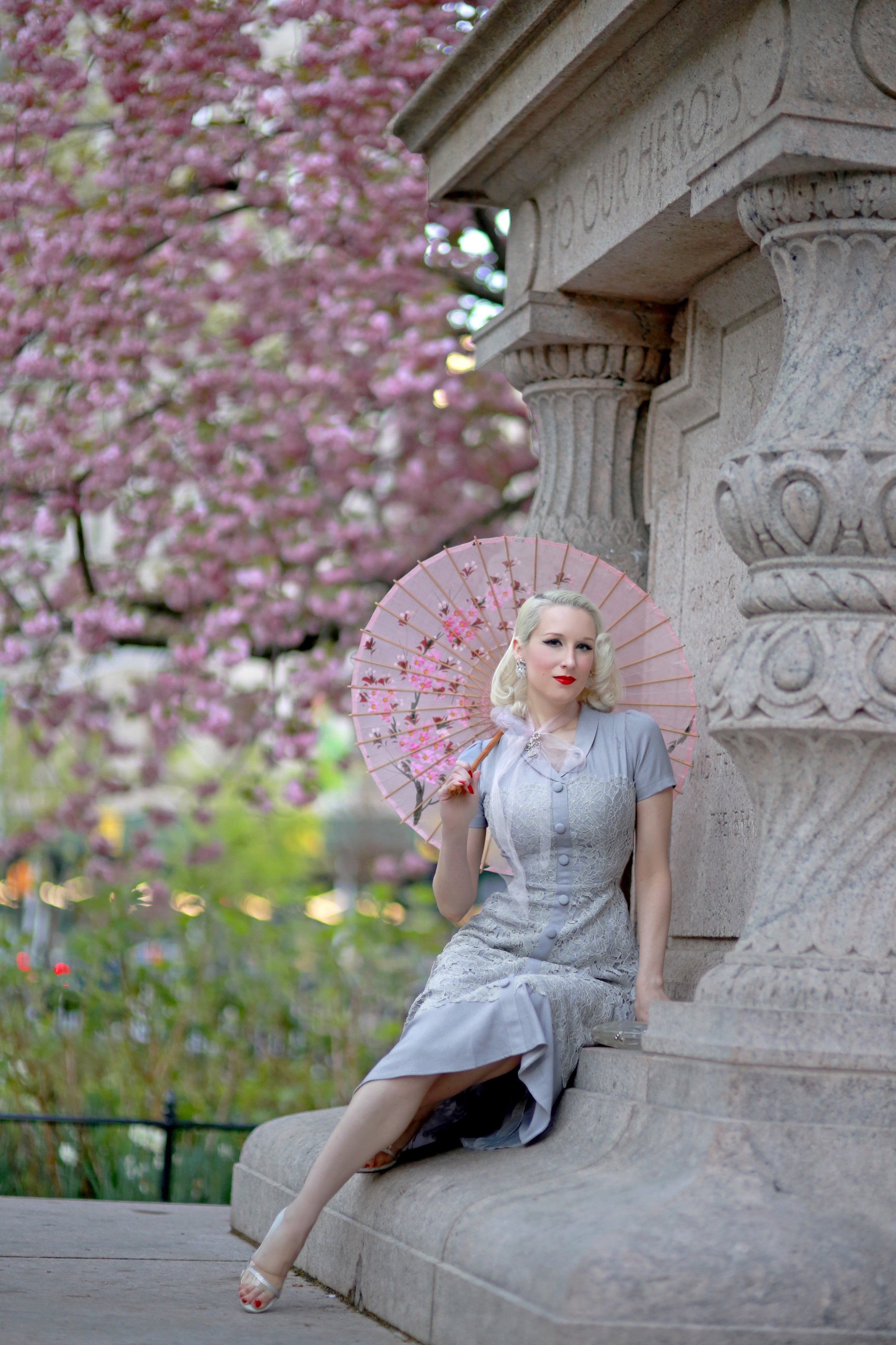 Vintage Inspired Grey Crepe Dress with Lace Overlay - Elegant Evening Wear for Weddings & Special Occasions