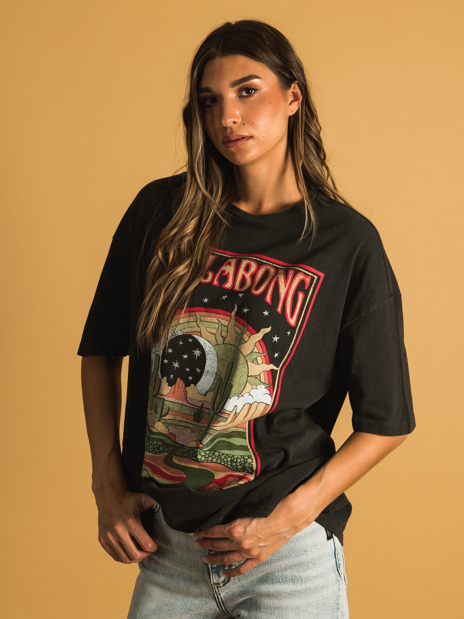 BILLABONG Midnight Ravers Graphic T-Shirt for Men & Women | Vintage Surf Style | Clearance Sale - Perfect for Beach, Surfing & Casual Wear