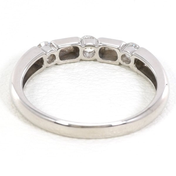 18K White Gold Diamond Ring for Women - Elegant Solitaire Engagement & Wedding Band - Perfect for Proposals, Anniversaries, and Special Occasions