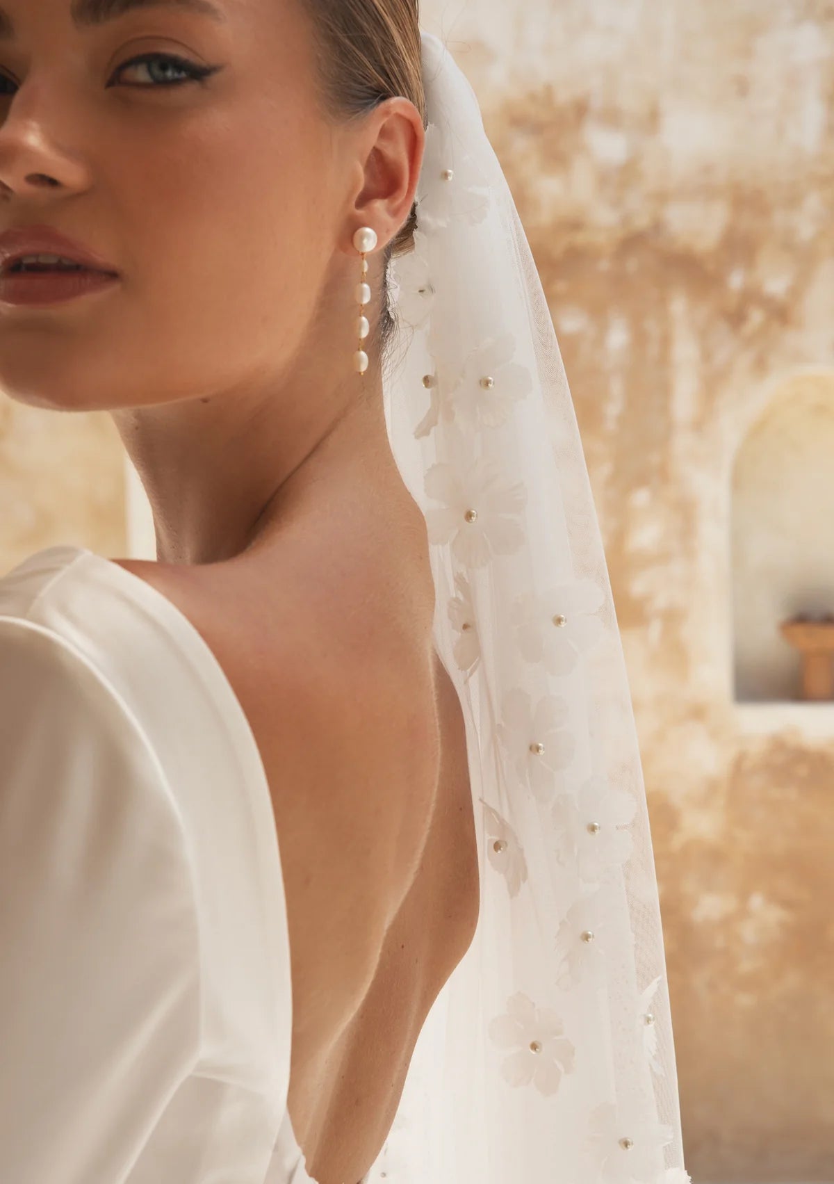 Lola Knight Marigold Ivory Flower Wedding Veil - Elegant Bridal Accessory for Wedding Ceremony, Bridal Shower & Romantic Photos