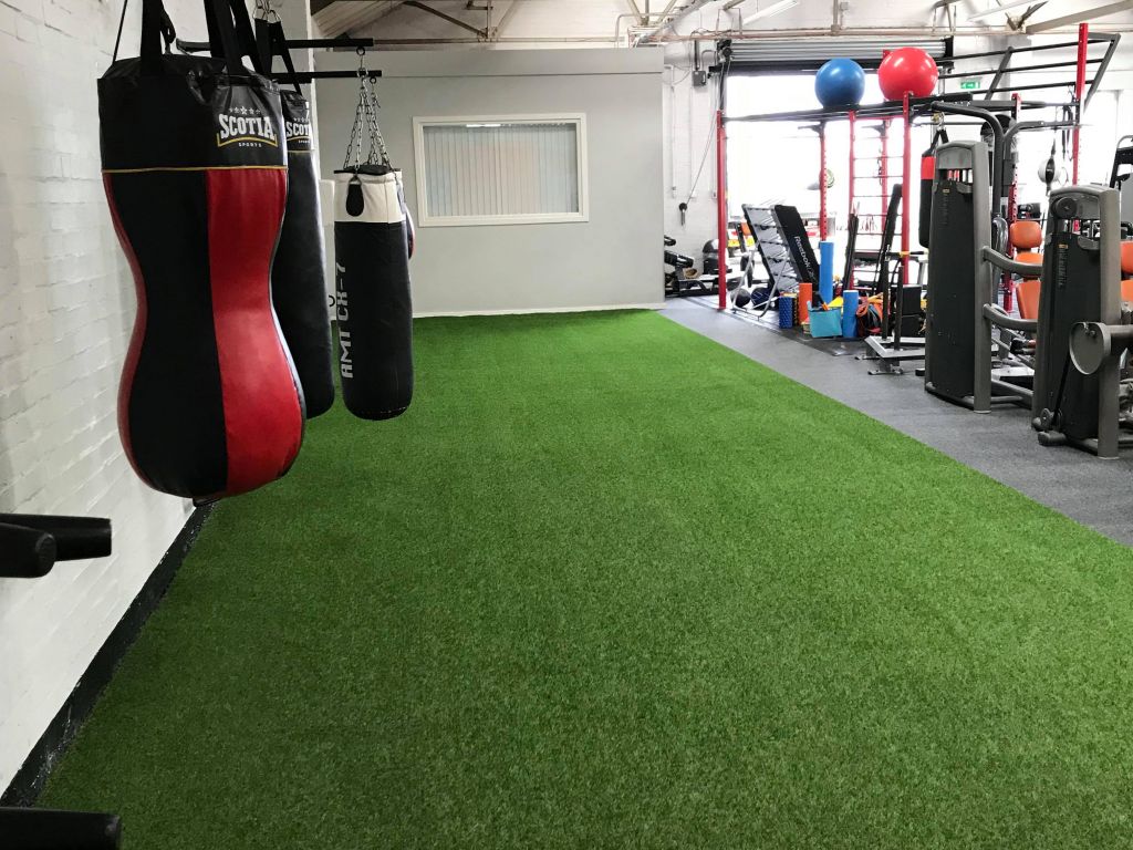 Premium Gym Turf Mat - Durable & Non-Slip Flooring for Home & Commercial Workouts | Ideal for Weightlifting, CrossFit & Functional Training Areas