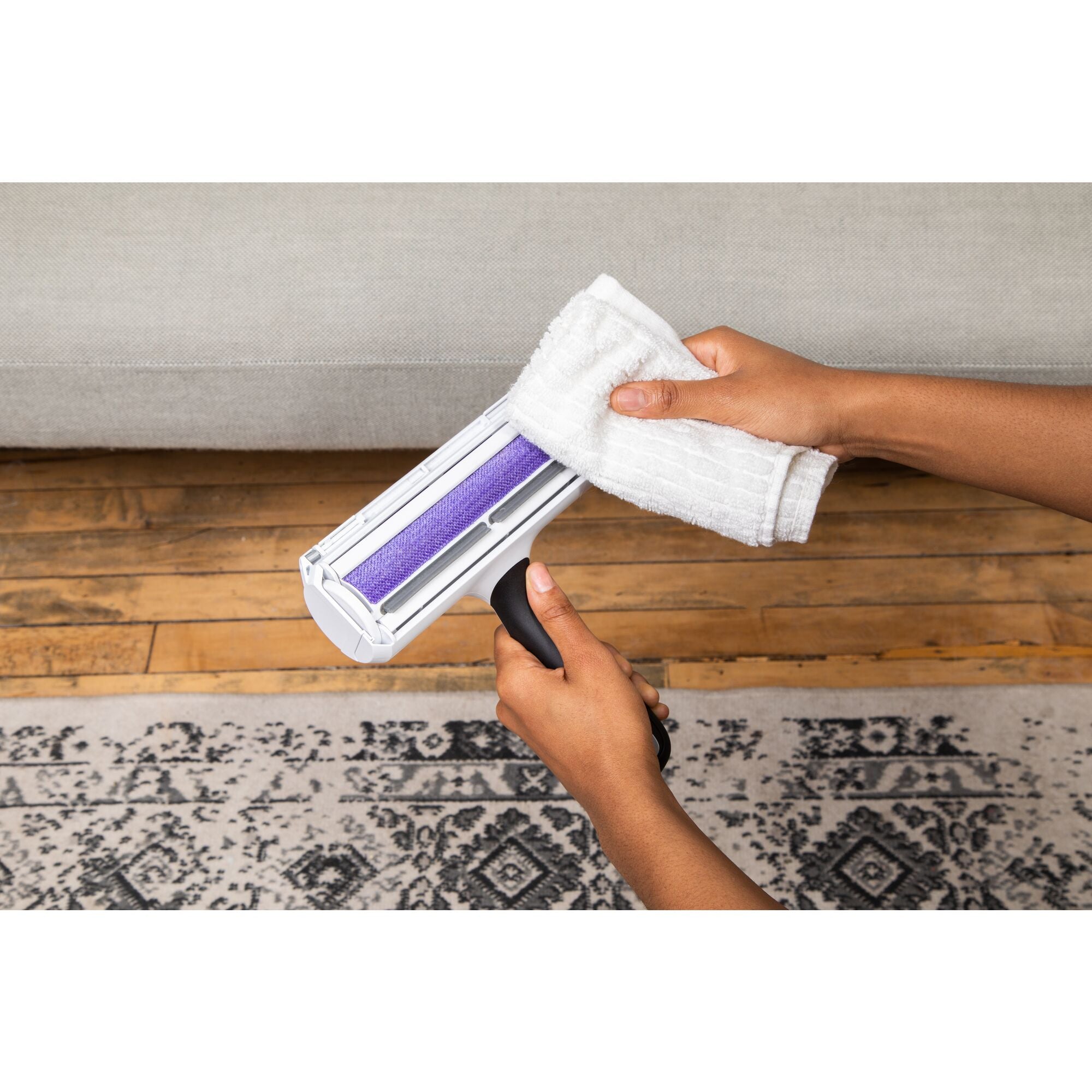 Best Pet Hair Remover for Furniture & Clothes - Effective Lint Roller for Dog & Cat Hair Removal - Perfect for Home, Car, and Office Use