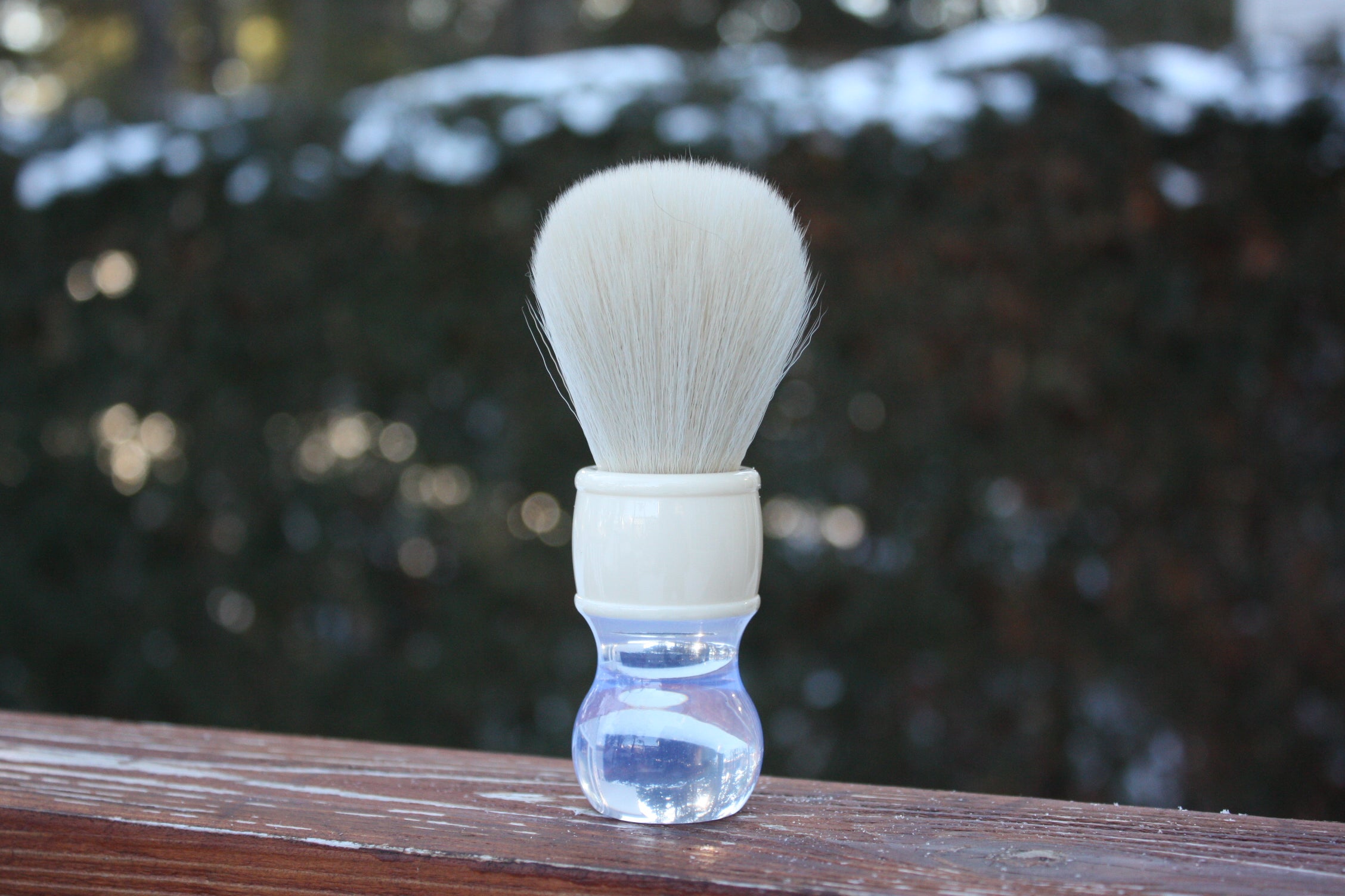 24mm Premium Cashmere Paint Brush with Winter White Wizard Handle - Perfect for Oil, Acrylic & Watercolor Painting, DIY Art Projects & Professional Use