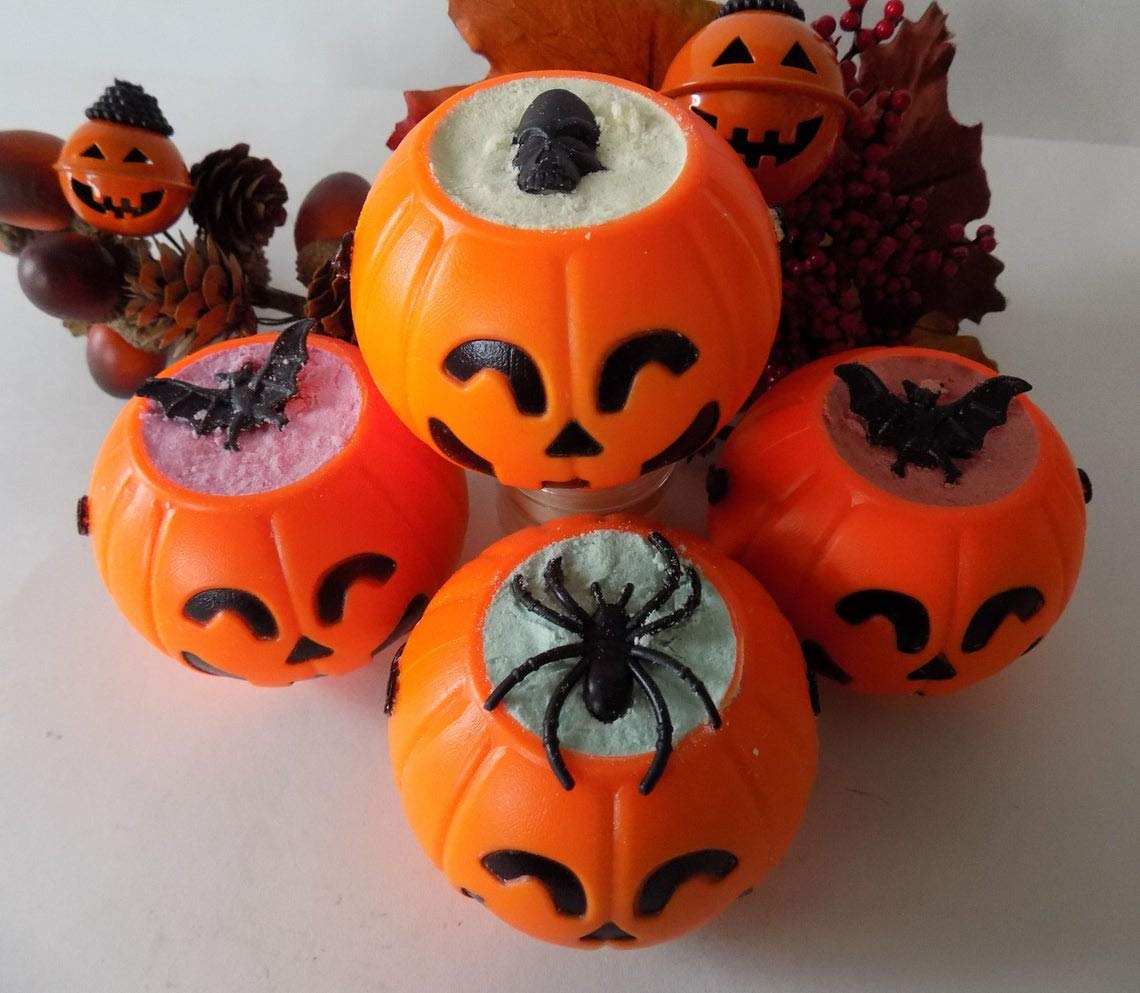 Pumpkin Cauldron Bath Bombs - Jack-O-Lantern Shaped Bath Fizzies with Berry Vanilla Scent | Halloween Spa Relaxation, Gift for Women