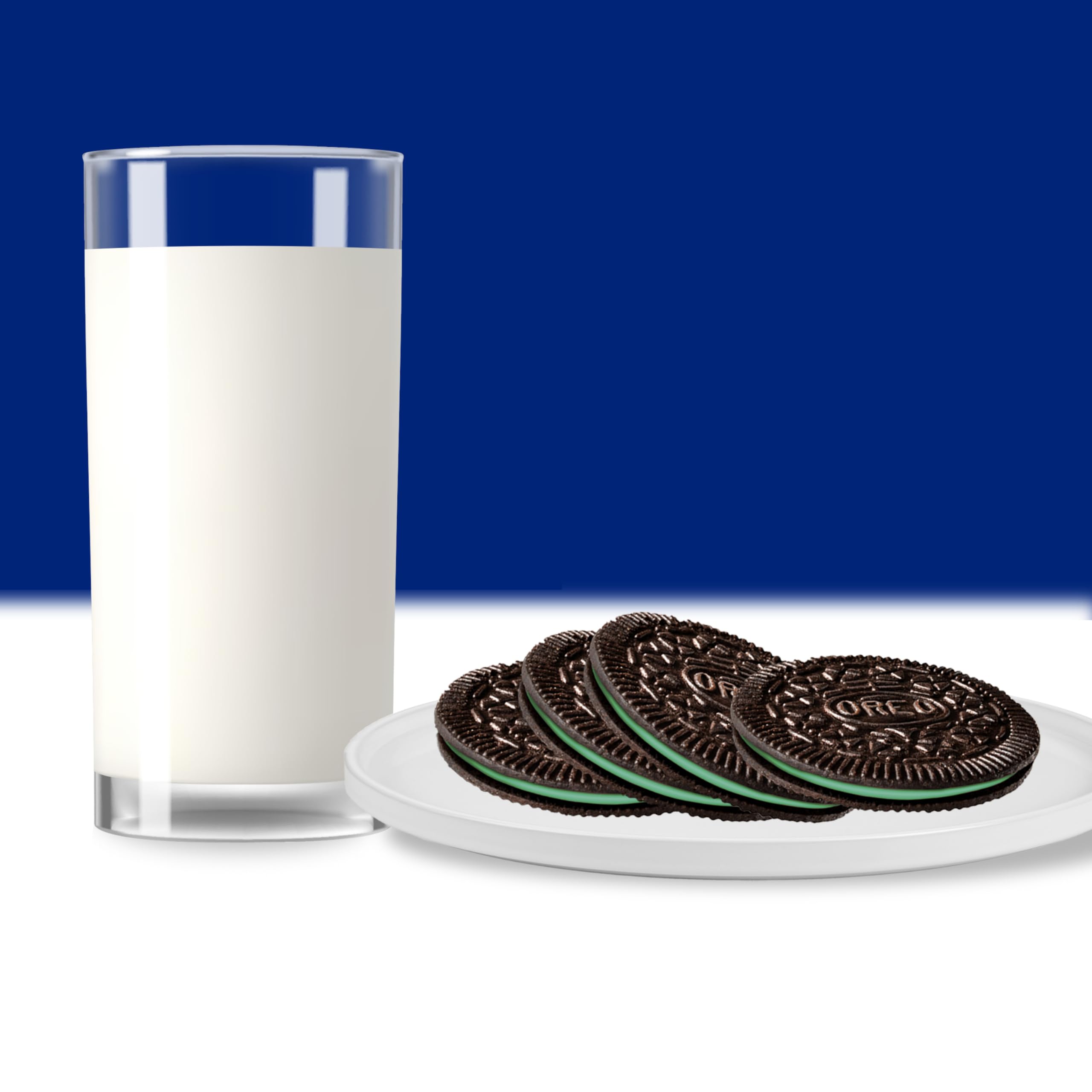 OREO Thins Mint Creme Chocolate Sandwich Cookies, Family Size Pack of 12 (13.1 oz Each) - Perfect for Parties, Snacking & Gift Giving