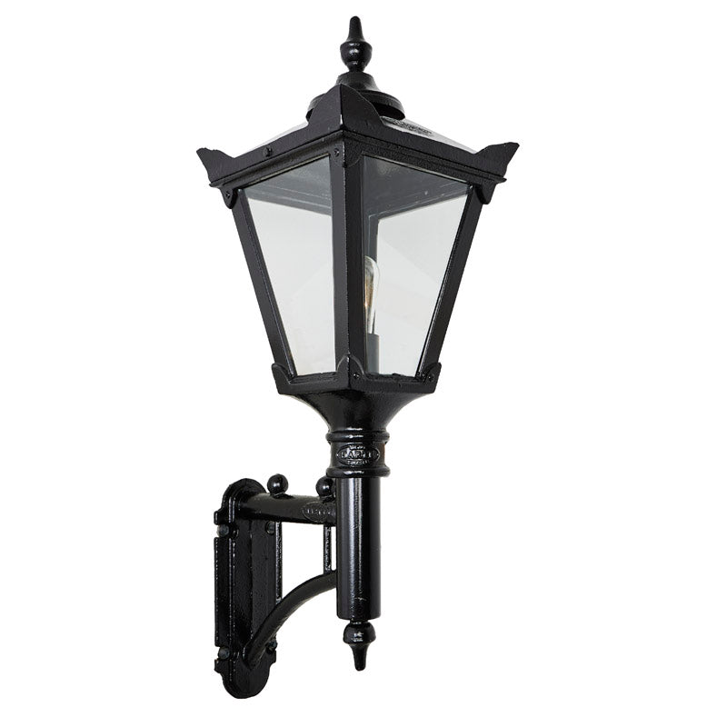 Beaconsfield 1Lt Outdoor Wall Lamp - Durable Cast Iron Exterior Light Fixture for Porch, Garden & Patio Lighting