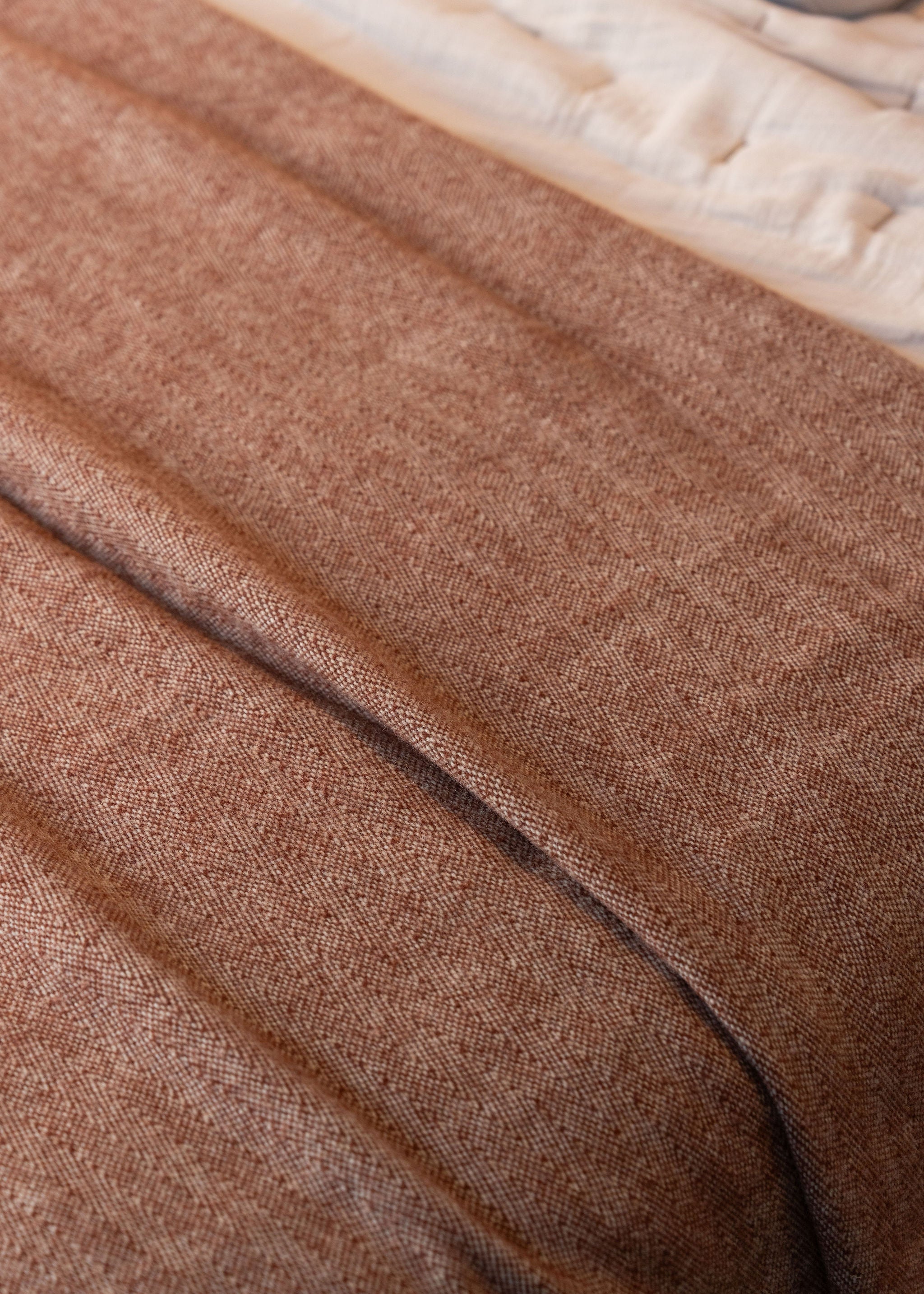 Premium Serra da Estrela Wool Throw & Bed Cover - Soft Terracotta Blanket for Cozy Bedroom & Living Room - Perfect for Winter Warmth, Sofa Decor, and Guest Bedding