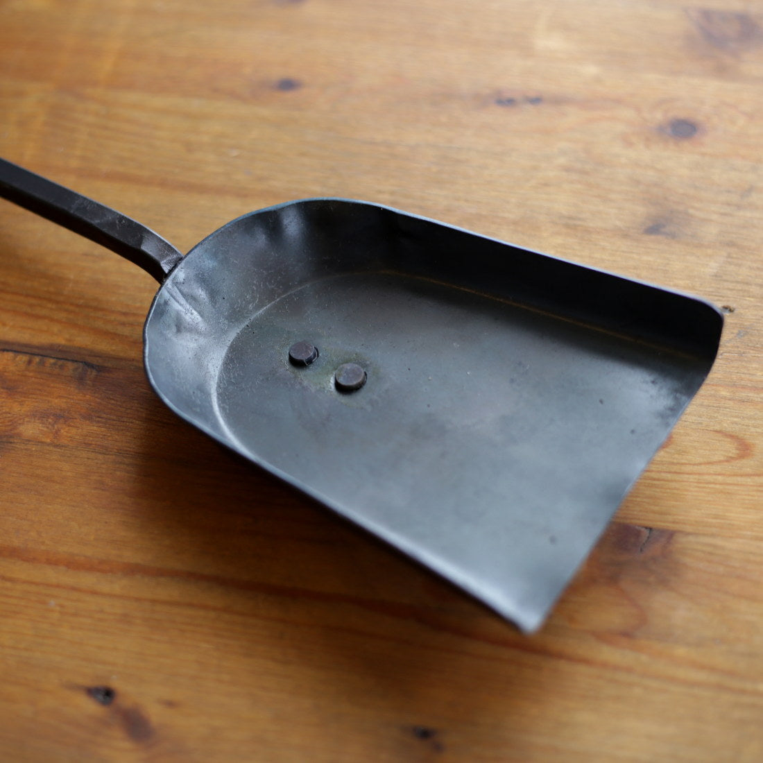 Hearth Shovel HS287 P1382 - Heavy Duty Fireplace Tool for Wood Stove, Fire Pit & Camping - Perfect for Ash Removal & Fire Maintenance