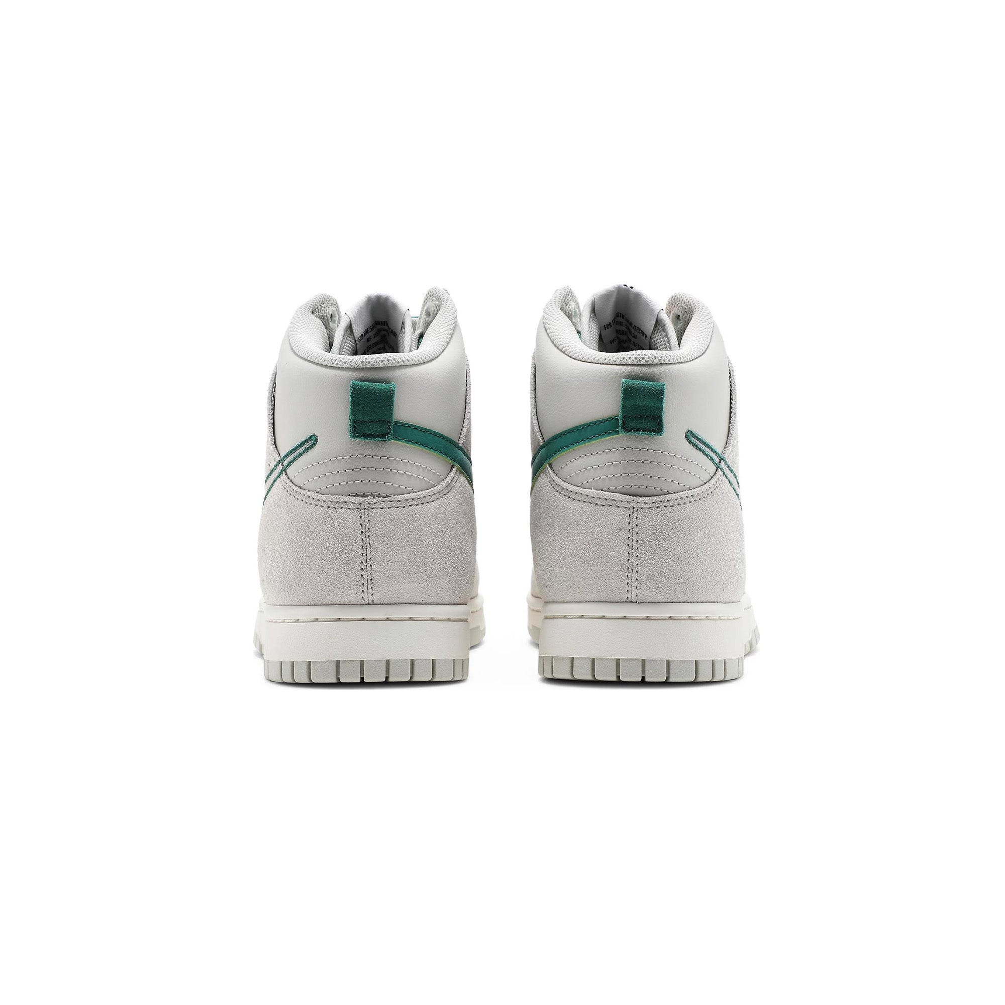 Nike Dunk High SE 'First Use Green Noise' Sneakers – Retro Basketball Shoes for Men & Women – Perfect for Streetwear, Casual Outfits & Sneaker Collectors