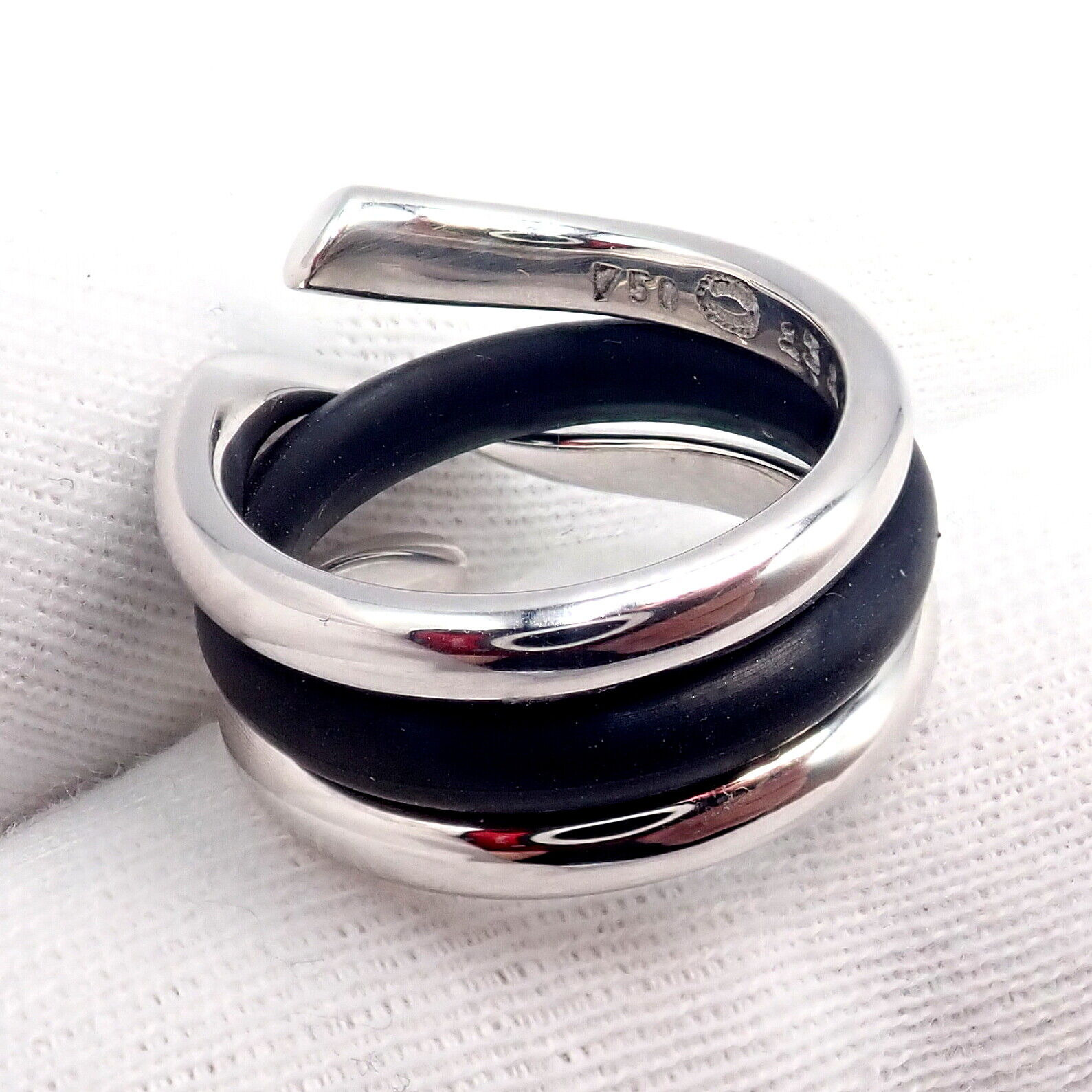 Authentic Georg Jensen 18K White Gold Magic Rubber Ring Size 5.5 - Elegant Wedding Band & Everyday Jewelry for Women